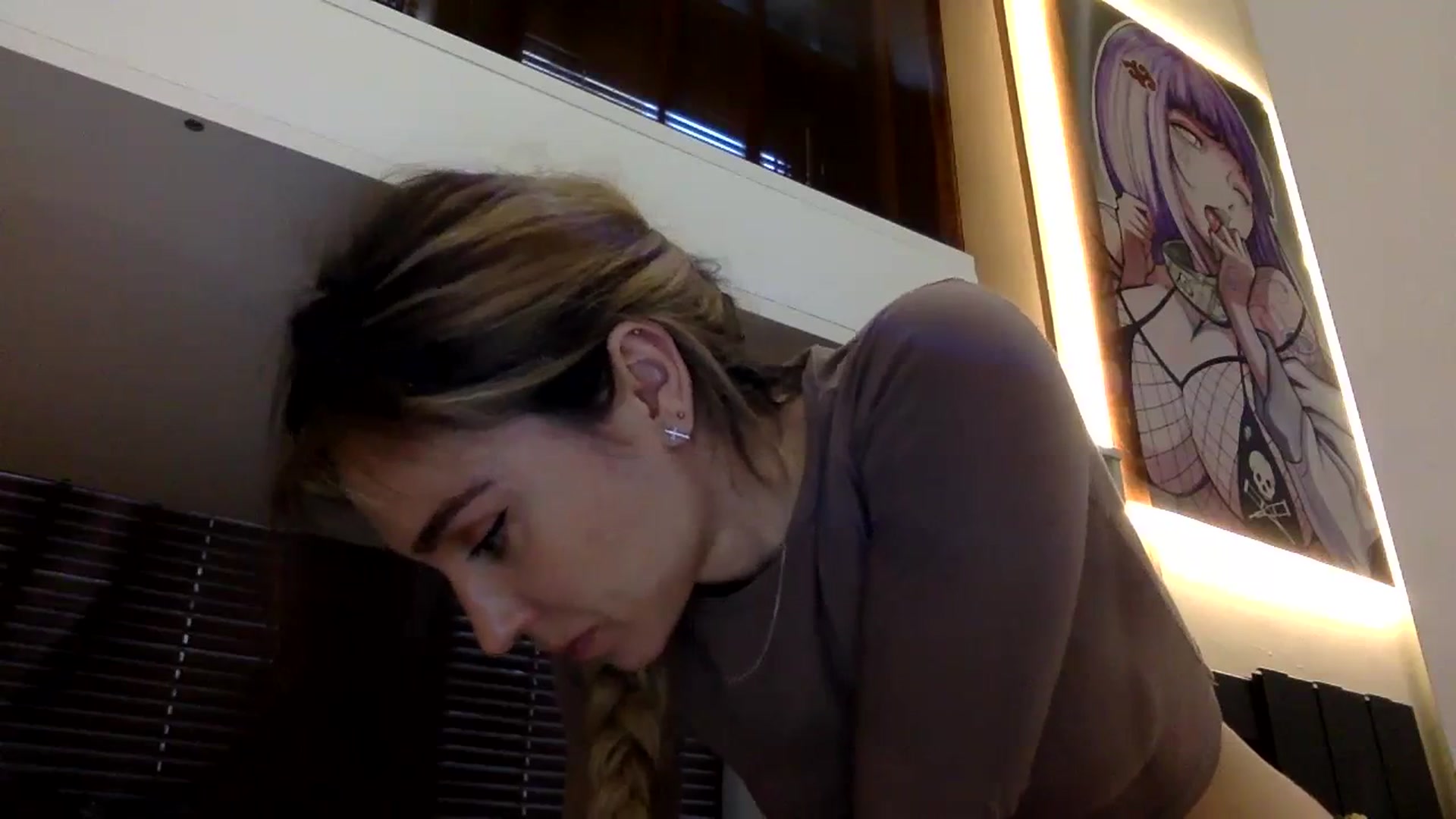 Gallery image thumbnail from EgoisticPuss's myfreecams stream on, 09/08/2023, 15:26 image 13 of 20