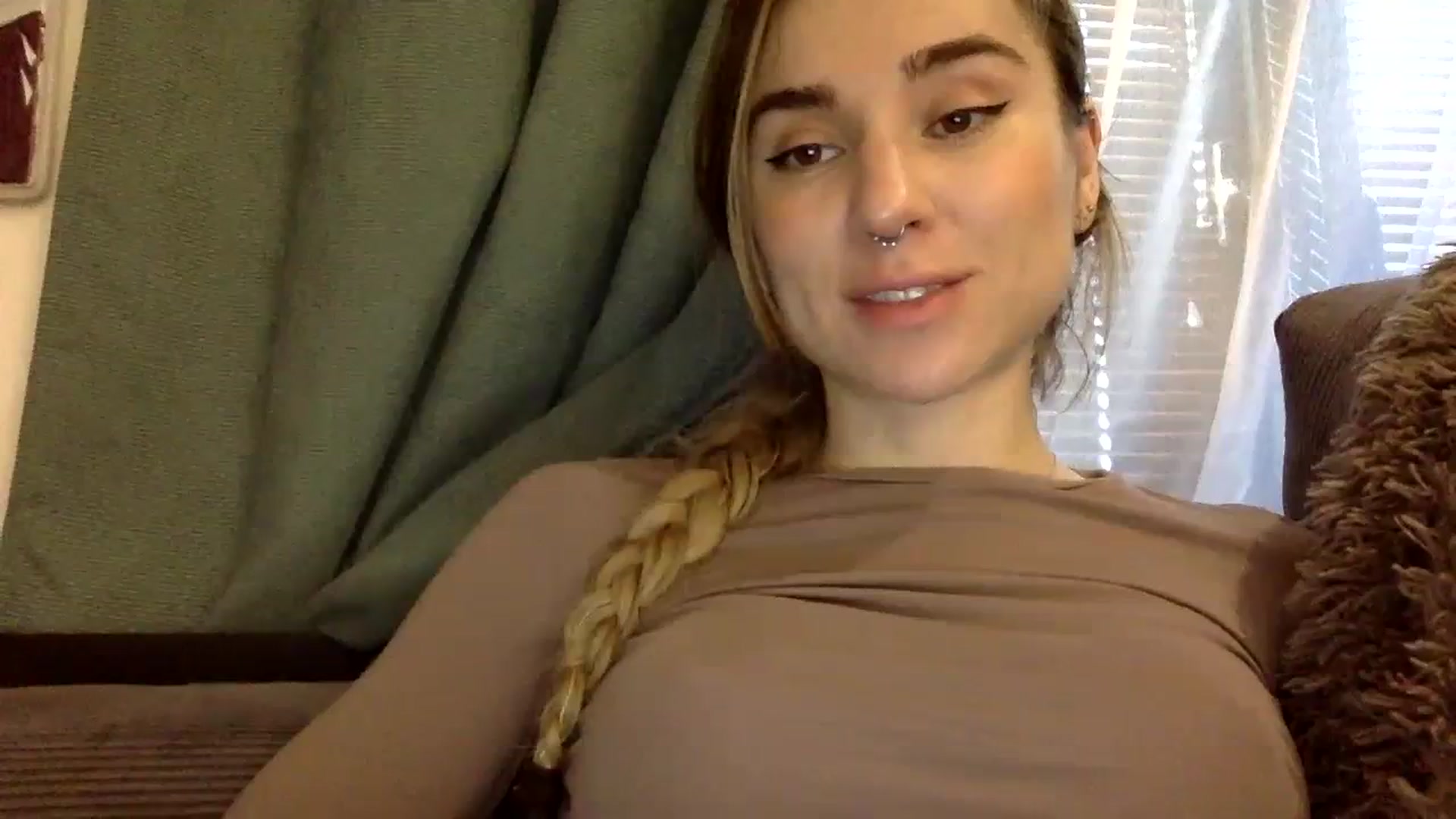Gallery image thumbnail from EgoisticPuss's myfreecams stream on, 09/10/2023, 14:51 image 5 of 20