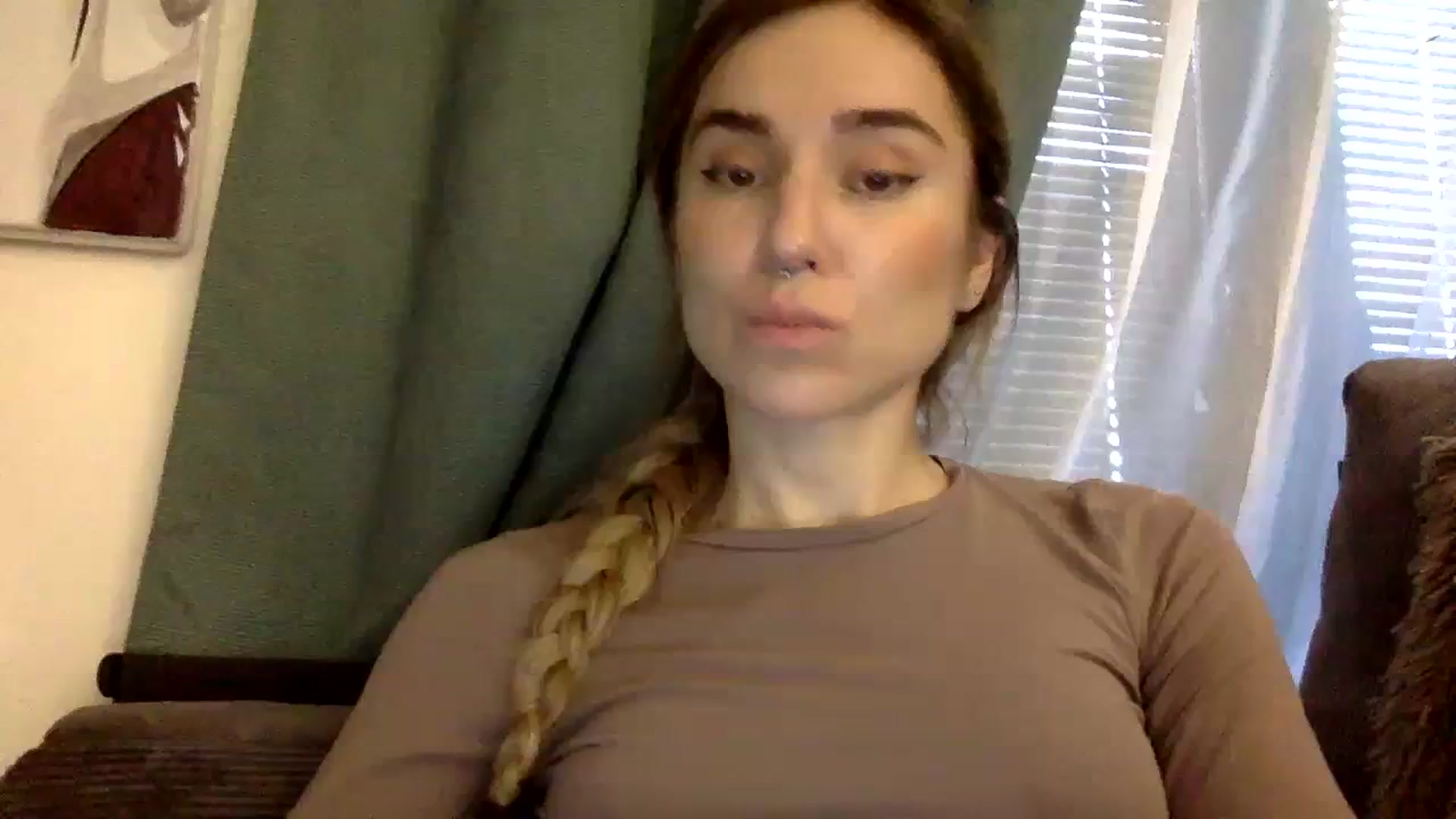 Gallery image thumbnail from EgoisticPuss's myfreecams stream on, 09/10/2023, 14:51 image 18 of 20