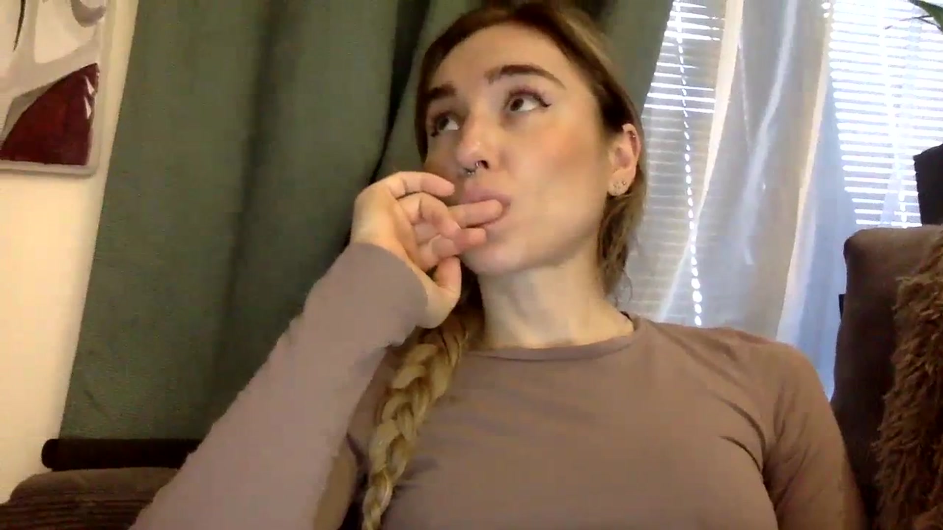 Gallery image thumbnail from EgoisticPuss's myfreecams stream on, 09/10/2023, 14:51 image 19 of 20