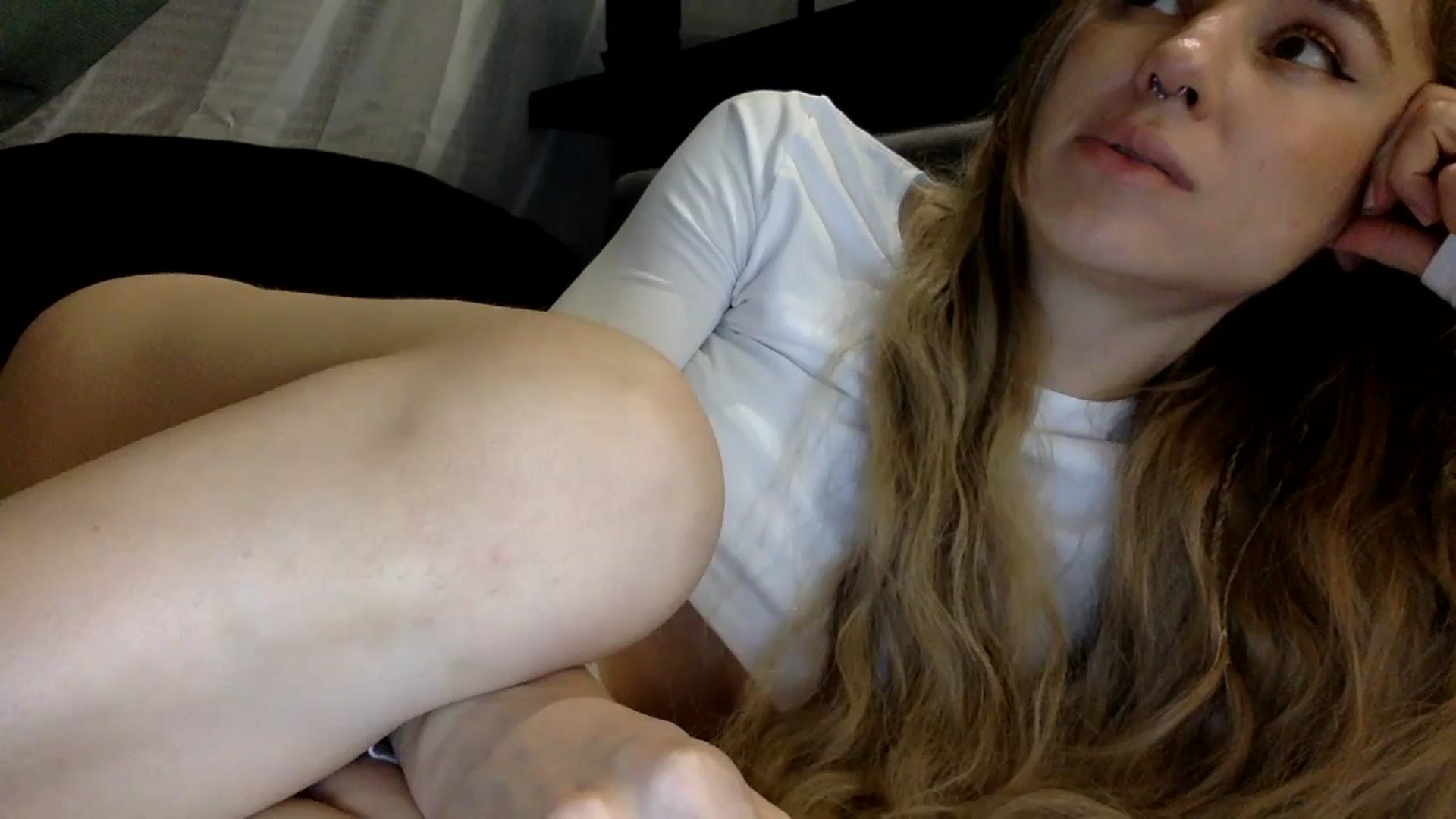 Gallery image thumbnail from EgoisticPuss's myfreecams stream on, 09/11/2023, 16:27 image 12 of 20