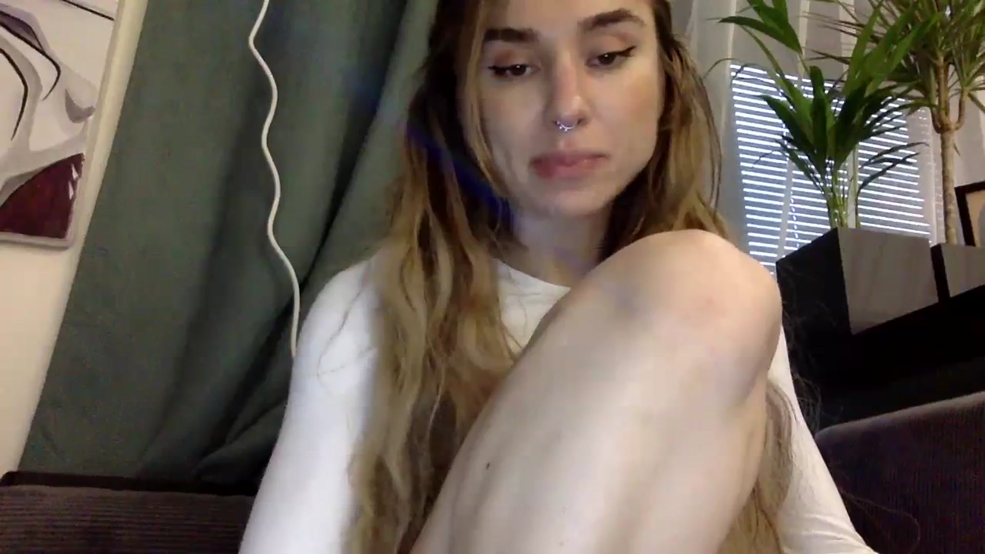 Gallery image thumbnail from EgoisticPuss's myfreecams stream on, 09/11/2023, 16:27 image 2 of 20