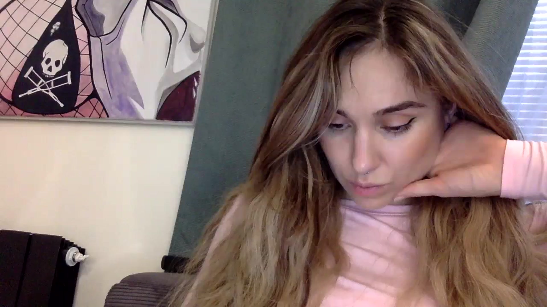 Gallery image thumbnail from EgoisticPuss's myfreecams stream on, 09/12/2023, 12:20 image 19 of 20