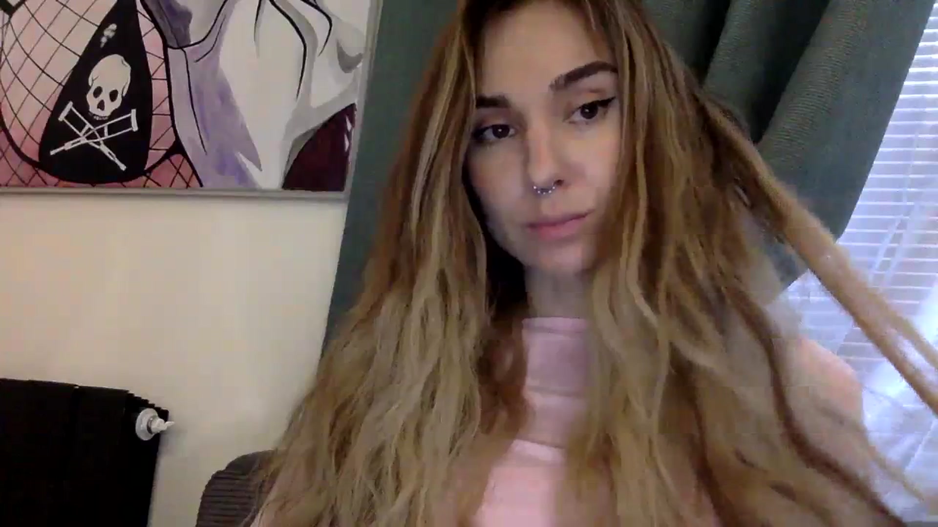 Gallery image thumbnail from EgoisticPuss's myfreecams stream on, 09/12/2023, 12:20 image 13 of 20