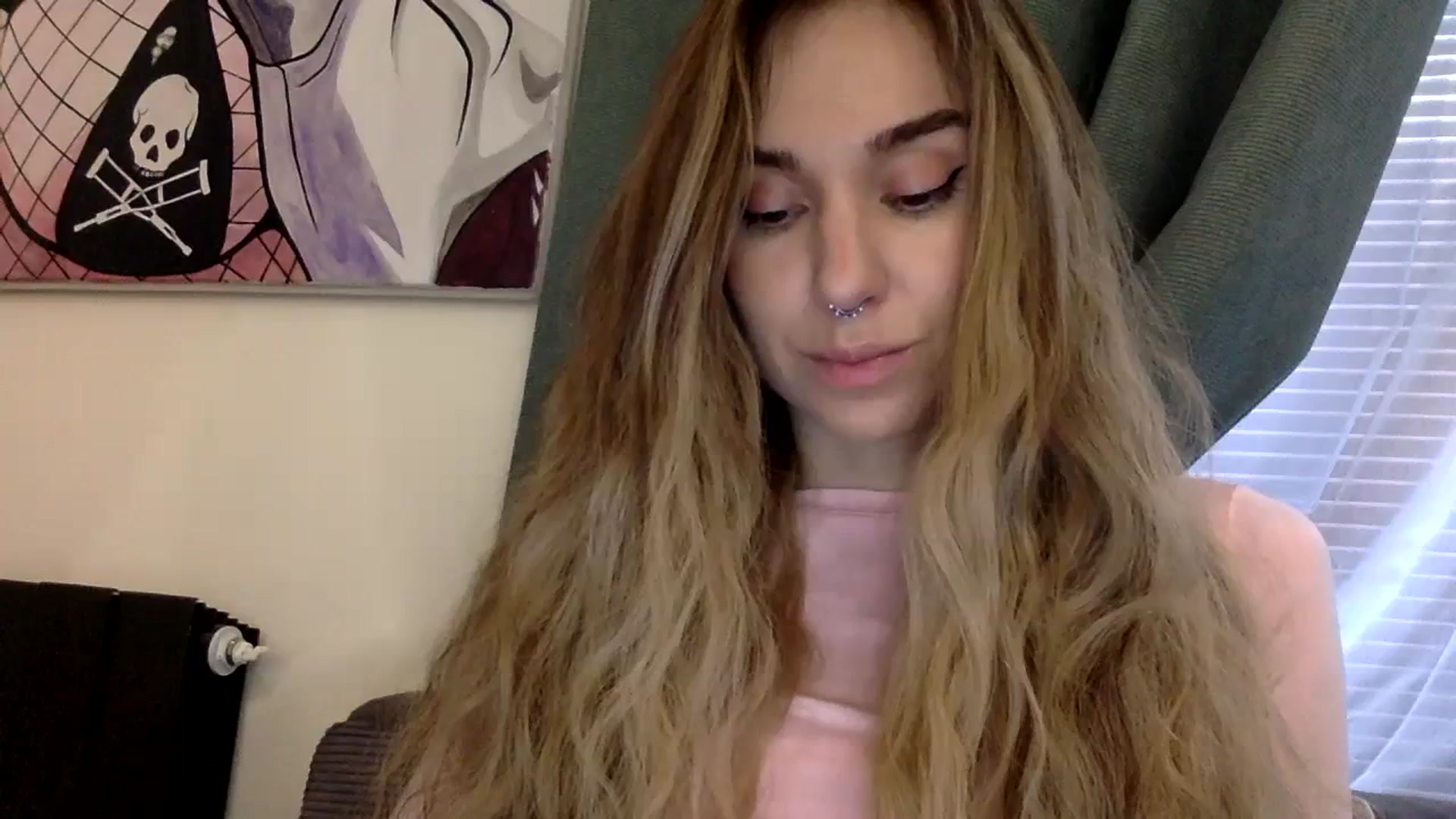 Gallery image thumbnail from EgoisticPuss's myfreecams stream on, 09/12/2023, 12:20 image 14 of 20
