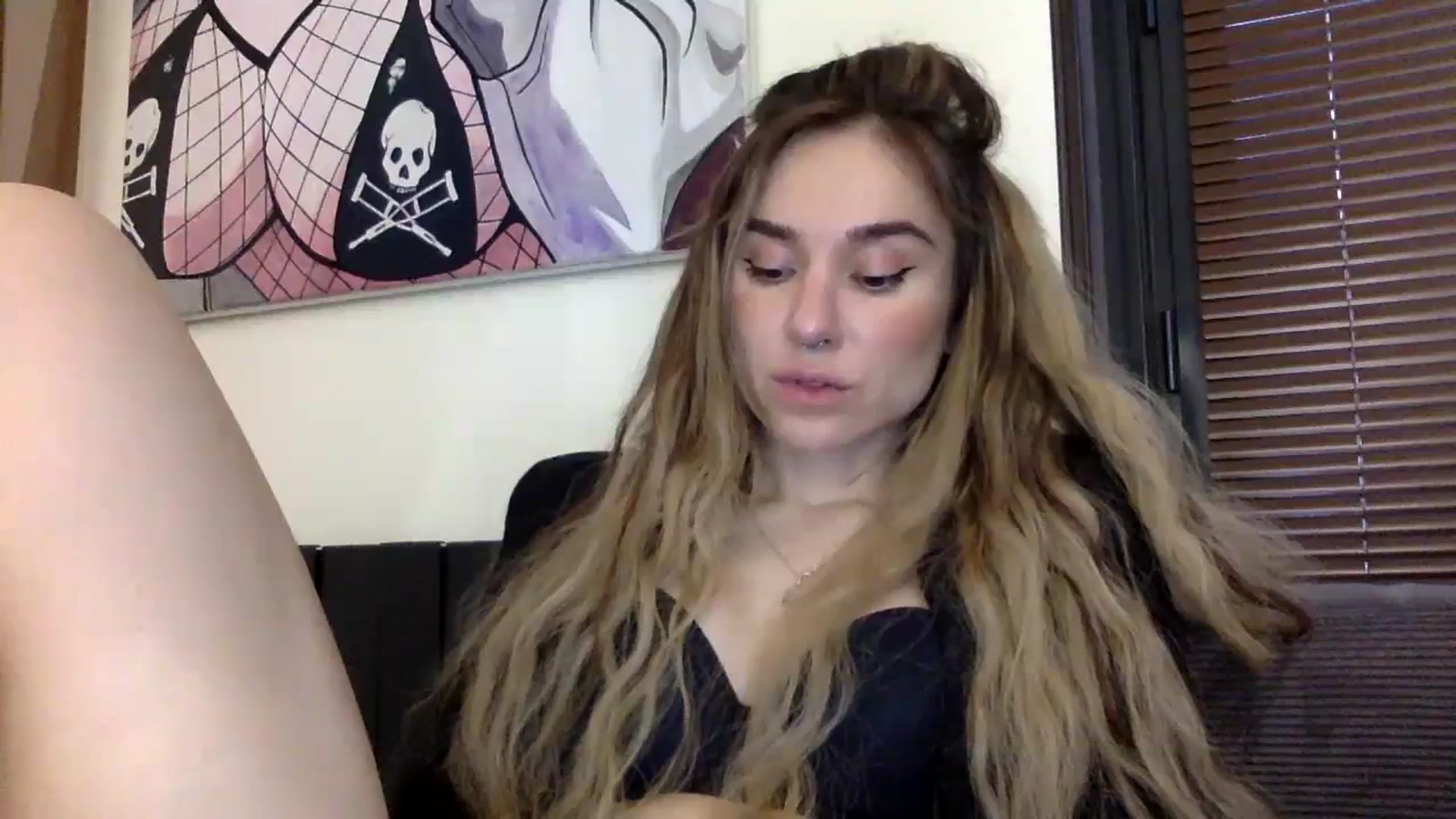 Gallery image thumbnail from EgoisticPuss's myfreecams stream on, 09/13/2023, 15:43 image 15 of 20