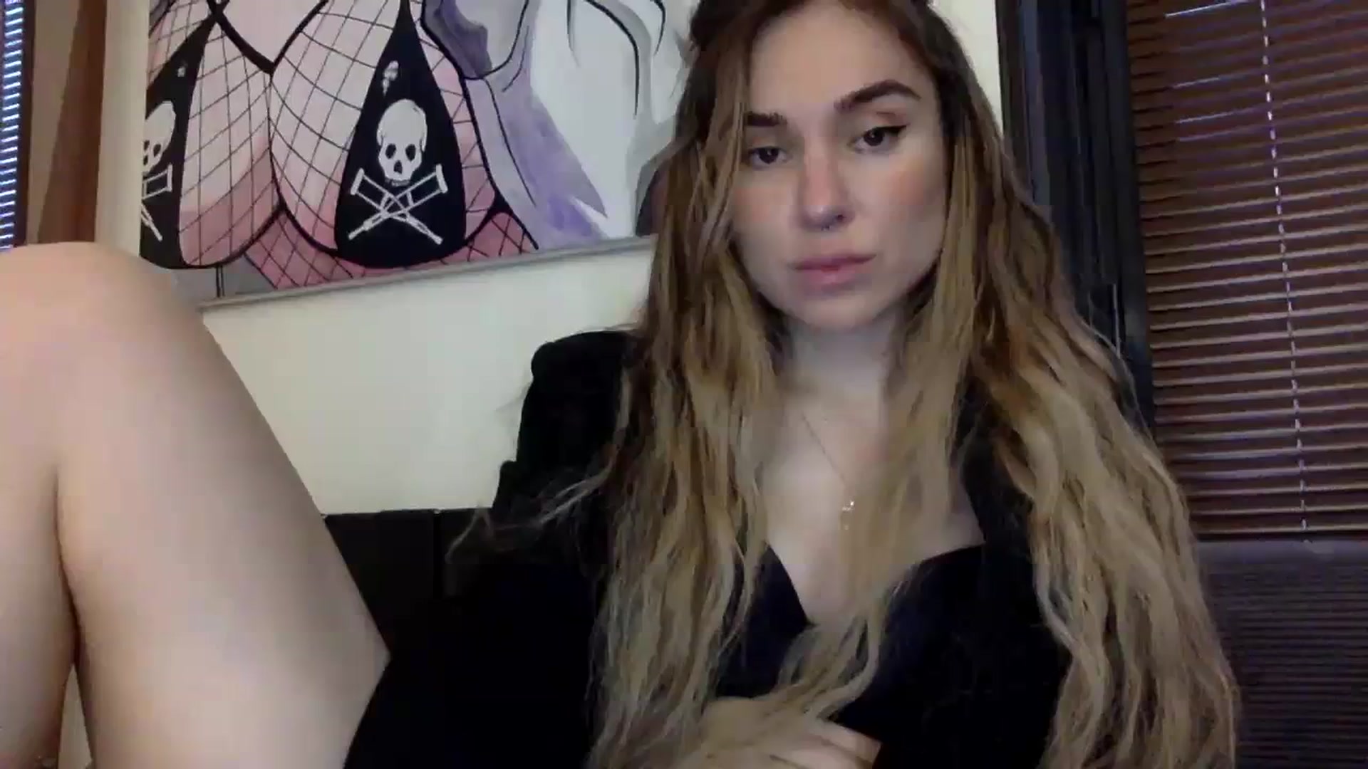 Gallery image thumbnail from EgoisticPuss's myfreecams stream on, 09/13/2023, 15:43 image 10 of 20