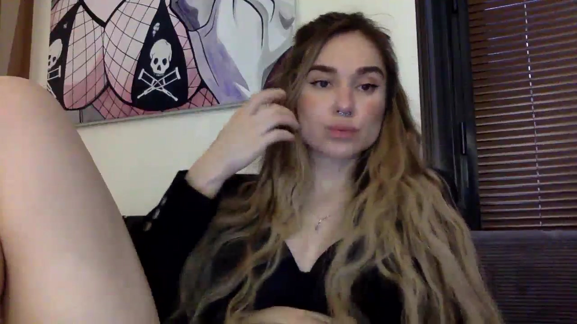 Gallery image thumbnail from EgoisticPuss's myfreecams stream on, 09/13/2023, 15:43 image 12 of 20