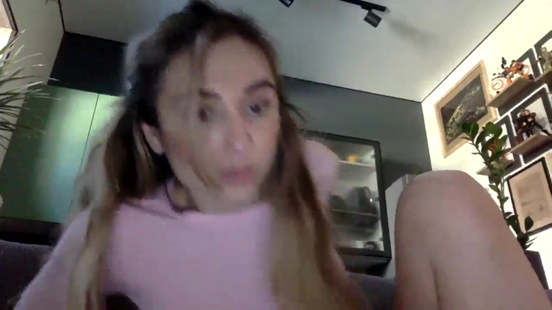 Gallery image thumbnail from EgoisticPuss's myfreecams stream on, 09/14/2023, 11:40 image 18 of 20