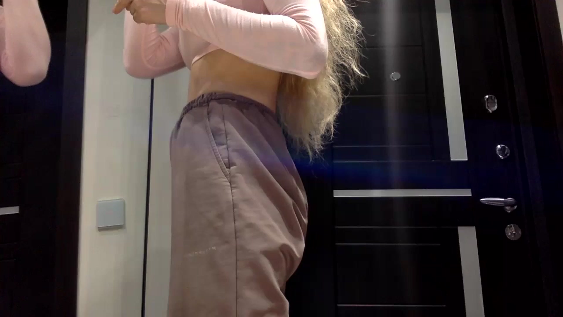 Gallery image thumbnail from EgoisticPuss's myfreecams stream on, 09/14/2023, 11:40 image 1 of 20
