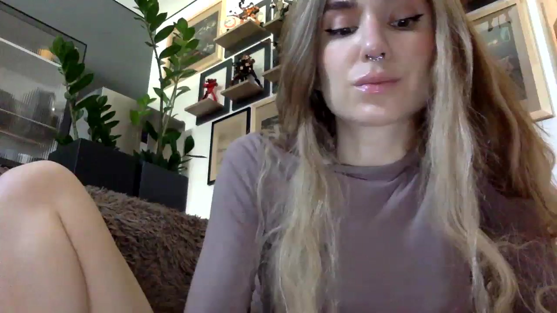 Gallery image thumbnail from EgoisticPuss's myfreecams stream on, 09/17/2023, 10:09 image 12 of 20