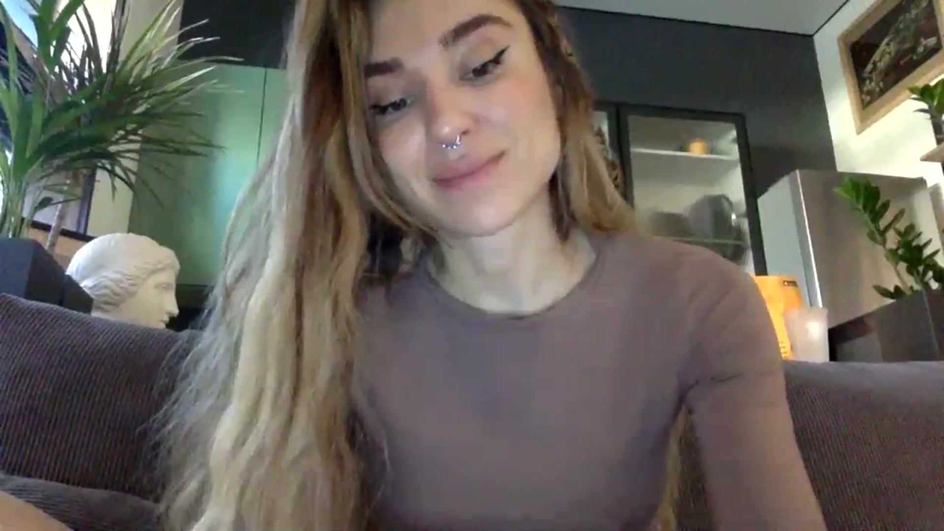 Gallery image thumbnail from EgoisticPuss's myfreecams stream on, 09/17/2023, 14:16 image 2 of 20