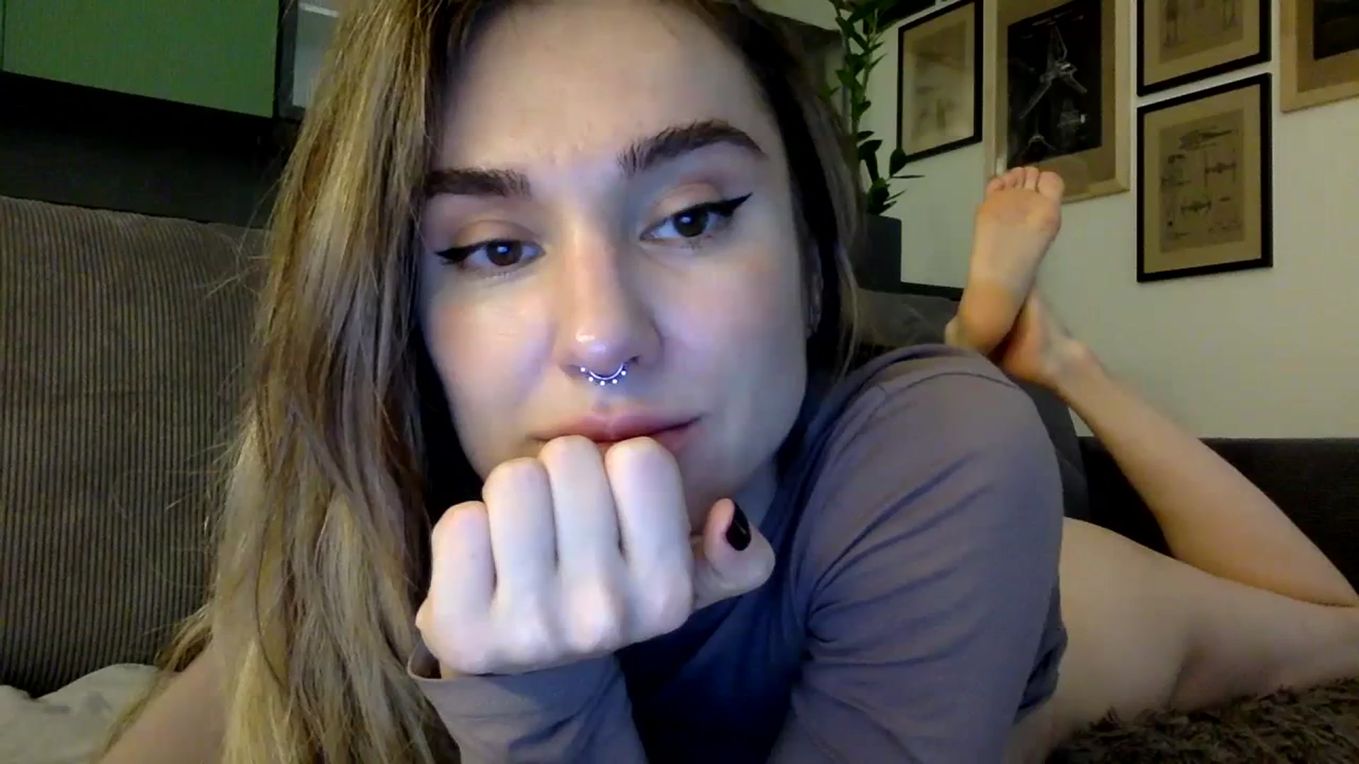 Gallery image thumbnail from EgoisticPuss's myfreecams stream on, 09/17/2023, 17:32 image 9 of 20