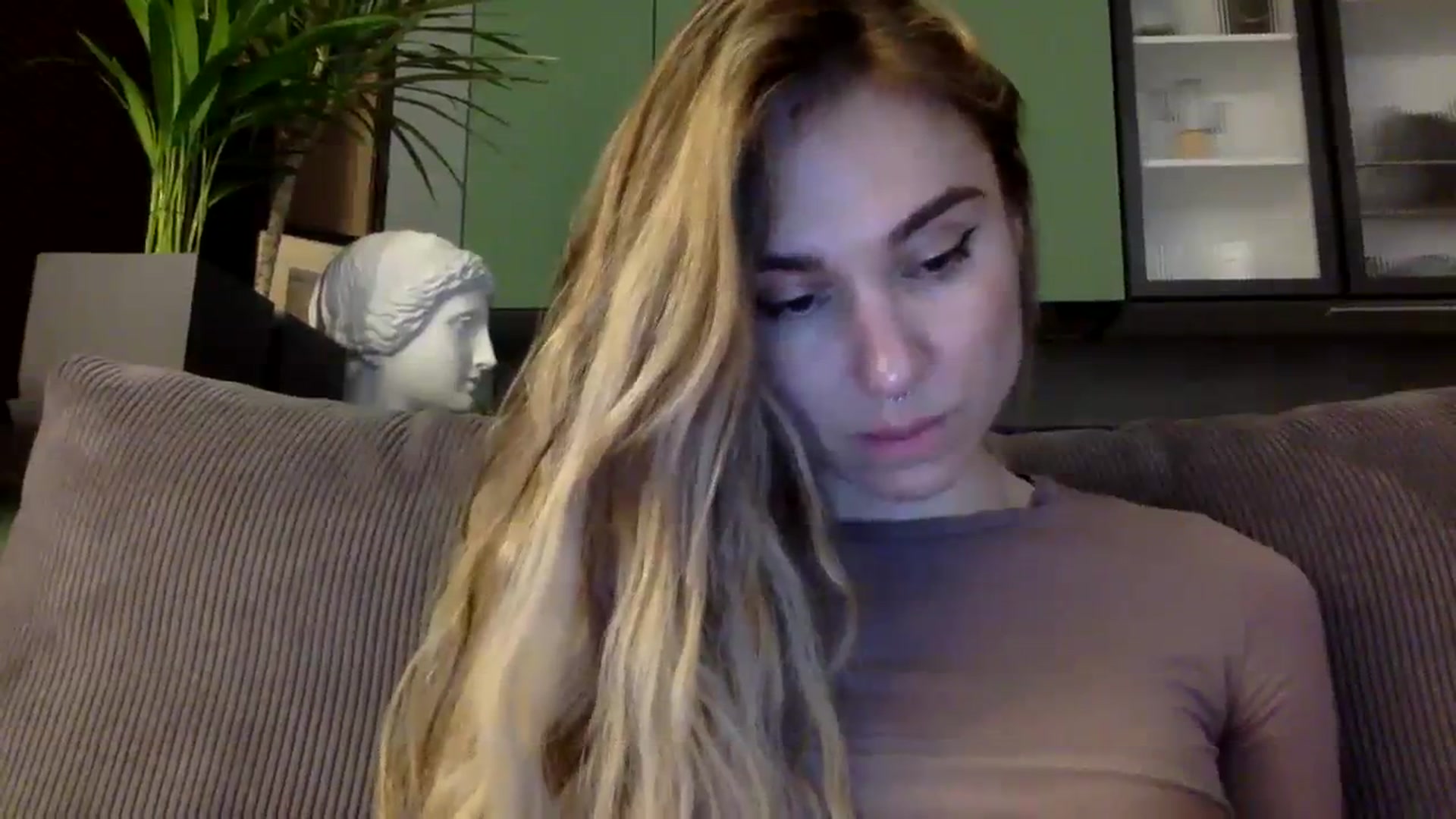 Gallery image thumbnail from EgoisticPuss's myfreecams stream on, 09/17/2023, 17:32 image 18 of 20