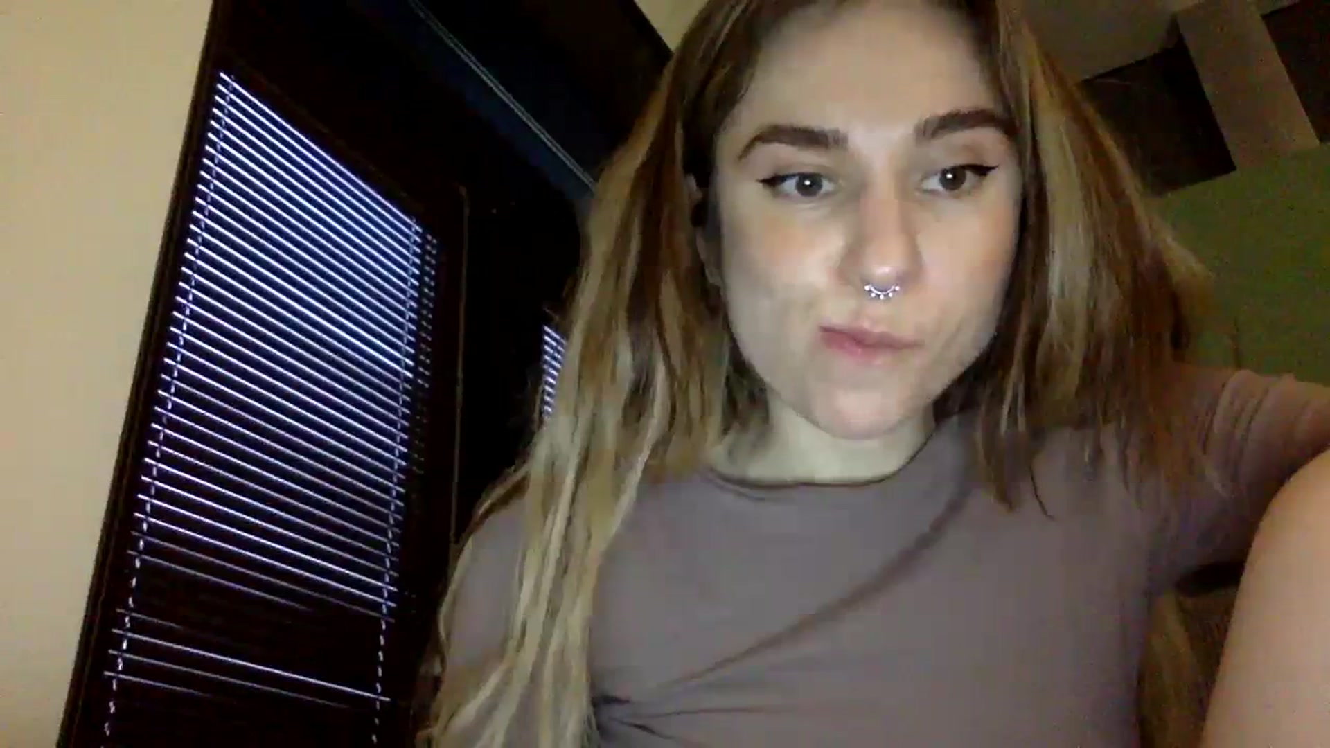 Gallery image thumbnail from EgoisticPuss's myfreecams stream on, 09/17/2023, 17:32 image 3 of 20