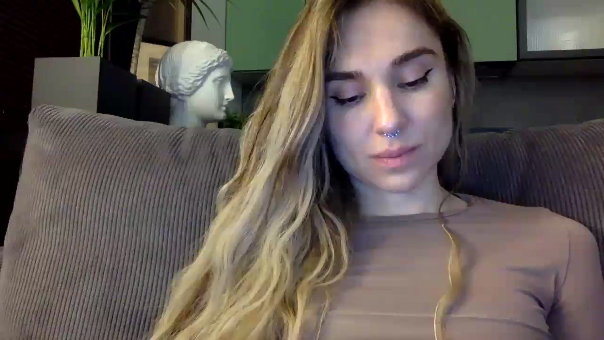 Gallery image thumbnail from EgoisticPuss's myfreecams stream on, 09/17/2023, 17:32 image 19 of 20