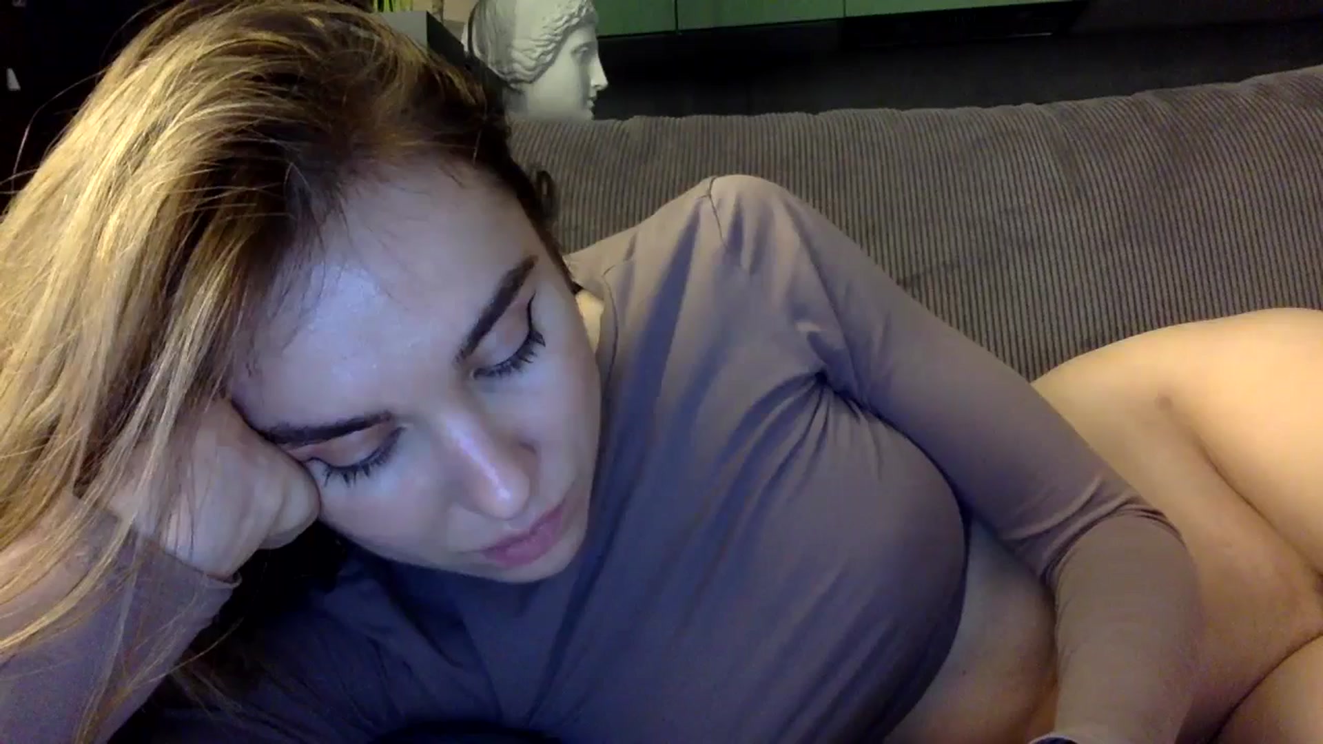 Gallery image thumbnail from EgoisticPuss's myfreecams stream on, 09/17/2023, 18:35 image 14 of 20