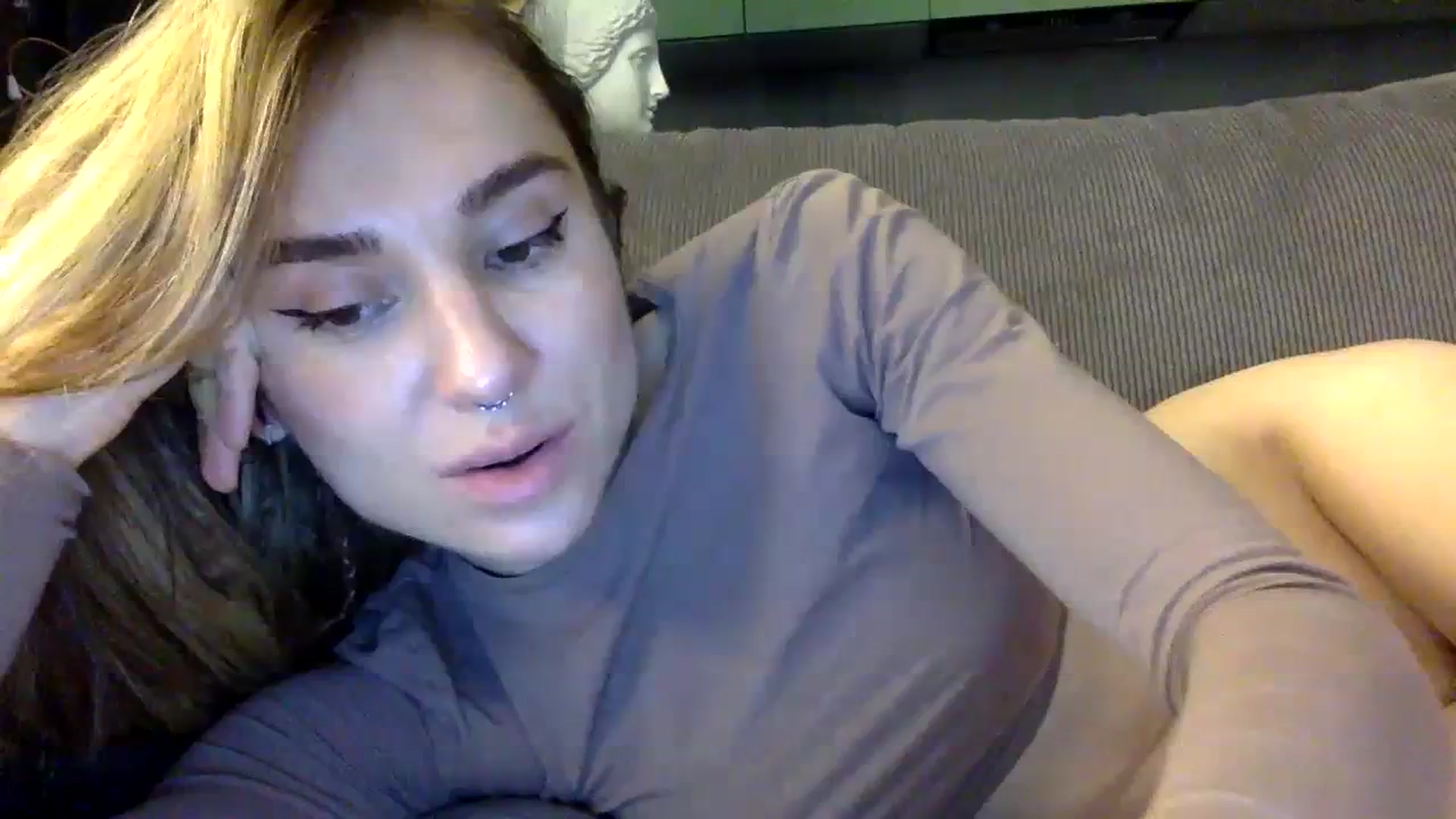 Gallery image thumbnail from EgoisticPuss's myfreecams stream on, 09/17/2023, 18:35 image 15 of 20