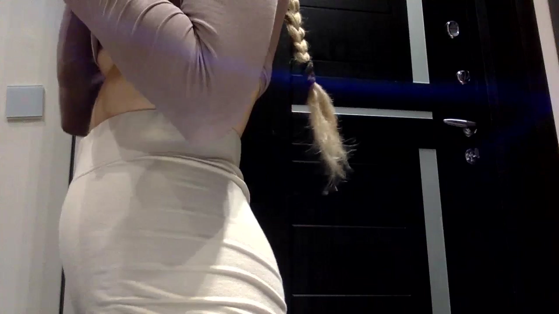 Gallery image thumbnail from EgoisticPuss's myfreecams stream on, 09/18/2023, 12:18 image 9 of 20