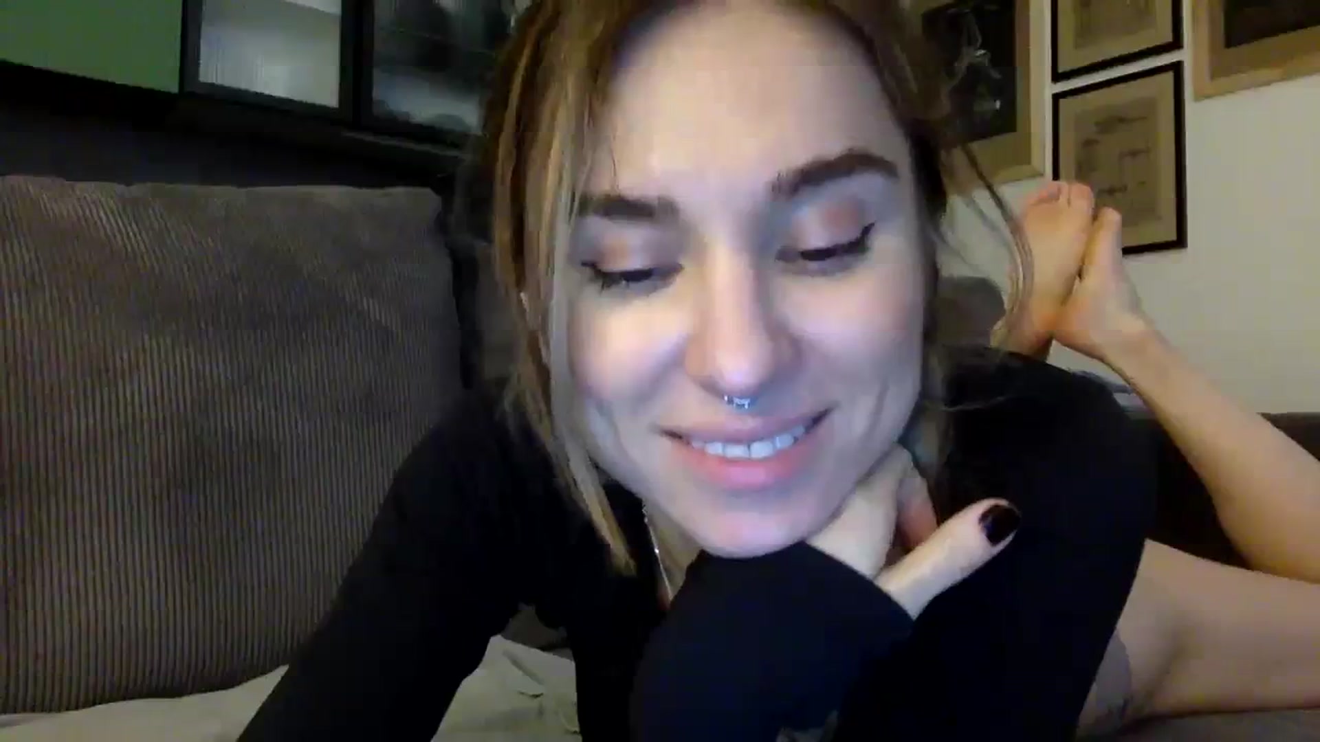 Gallery image thumbnail from EgoisticPuss's myfreecams stream on, 09/18/2023, 17:23 image 5 of 20