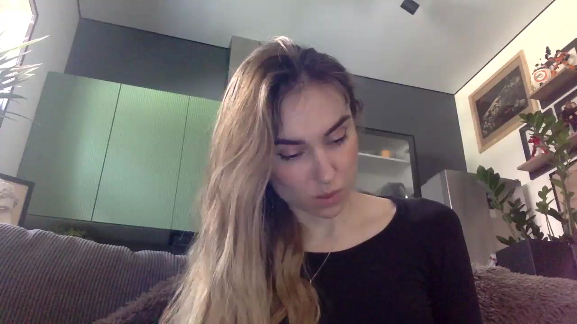 Gallery image thumbnail from EgoisticPuss's myfreecams stream on, 09/19/2023, 10:06 image 9 of 20