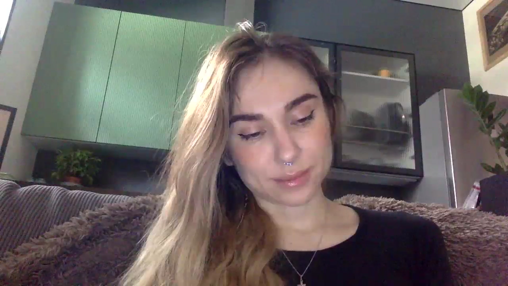 Gallery image thumbnail from EgoisticPuss's myfreecams stream on, 09/19/2023, 10:06 image 15 of 20