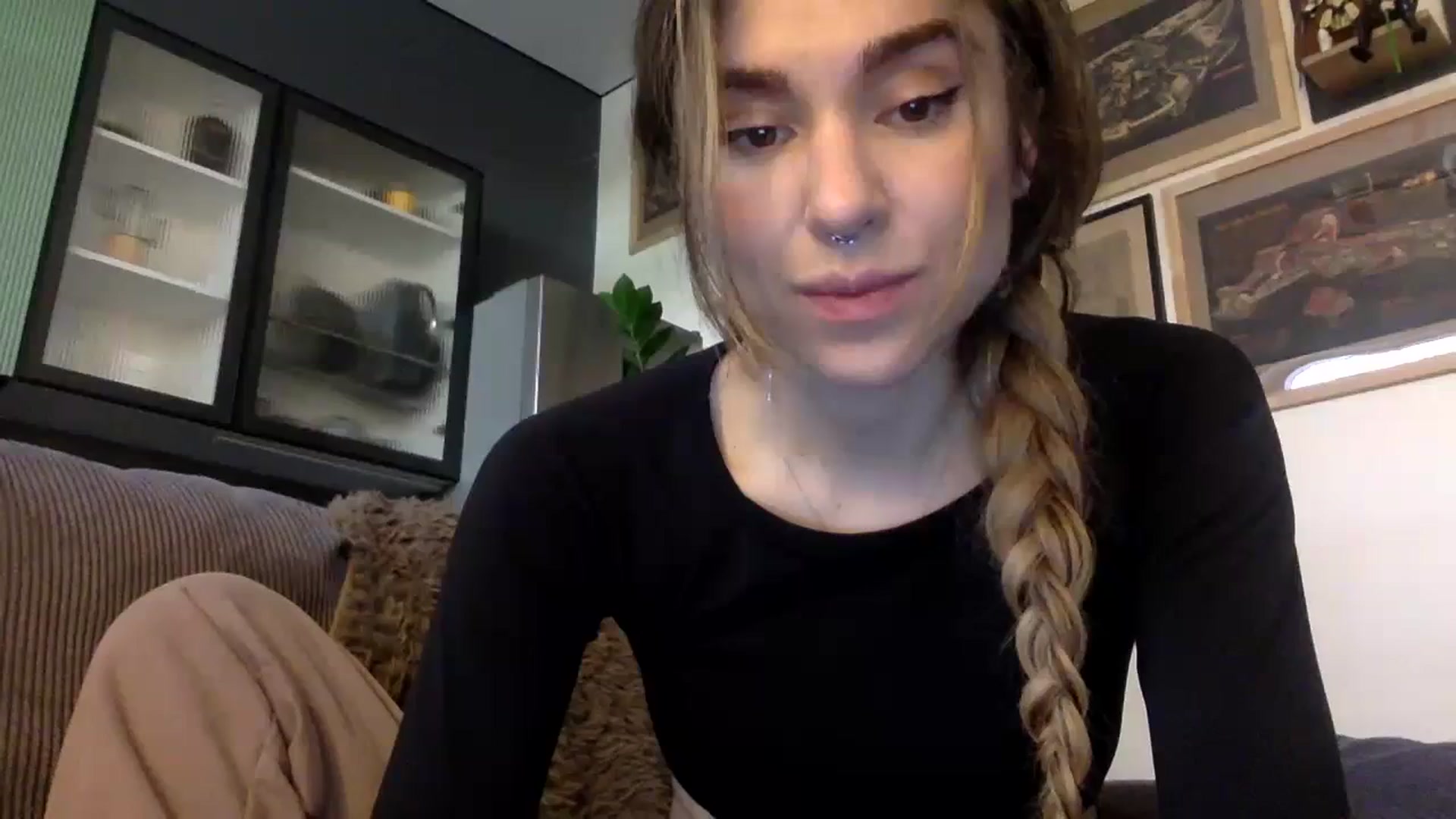 Gallery image thumbnail from EgoisticPuss's myfreecams stream on, 09/19/2023, 13:39 image 1 of 20
