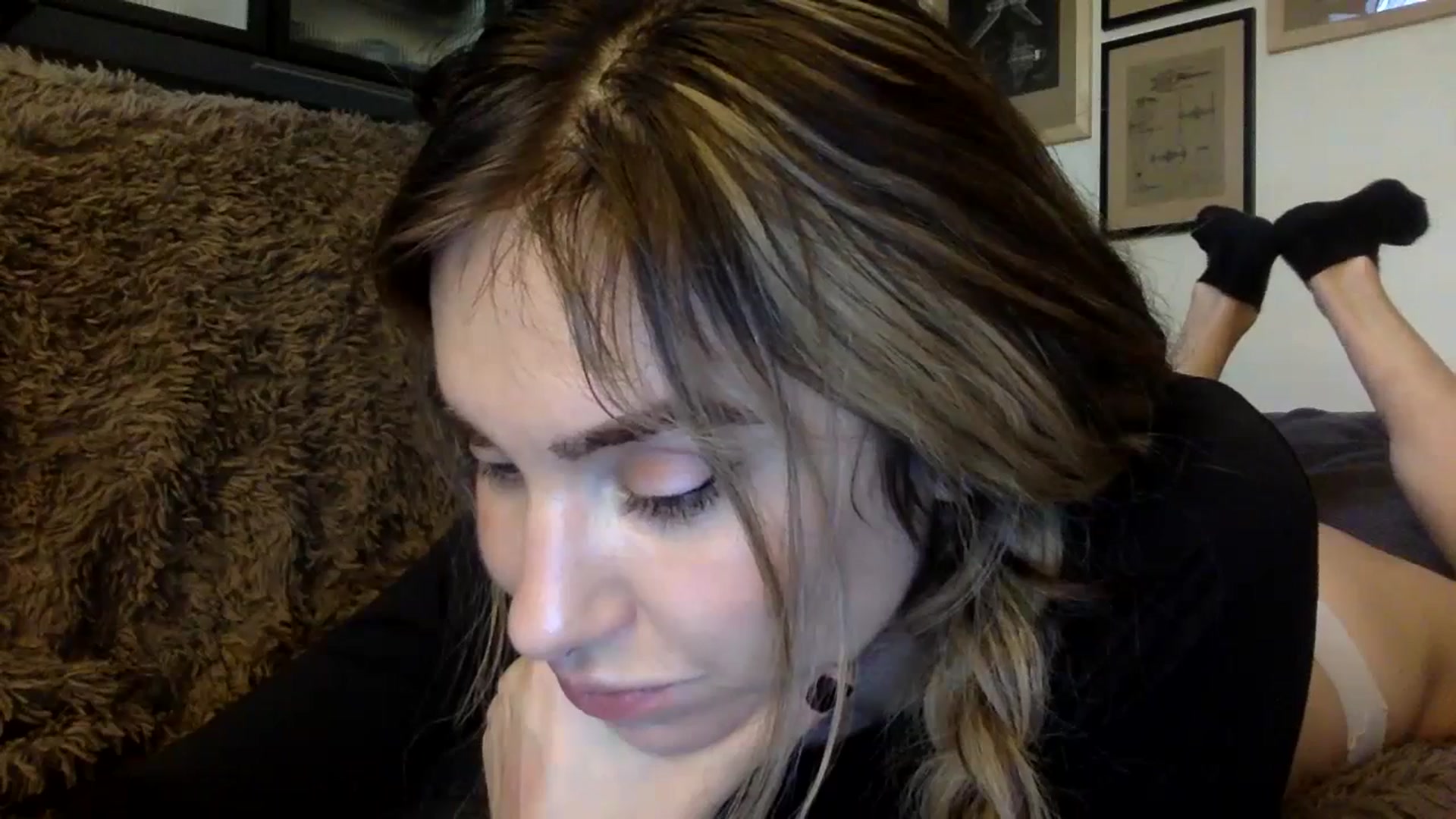 Gallery image thumbnail from EgoisticPuss's myfreecams stream on, 09/19/2023, 13:39 image 18 of 20