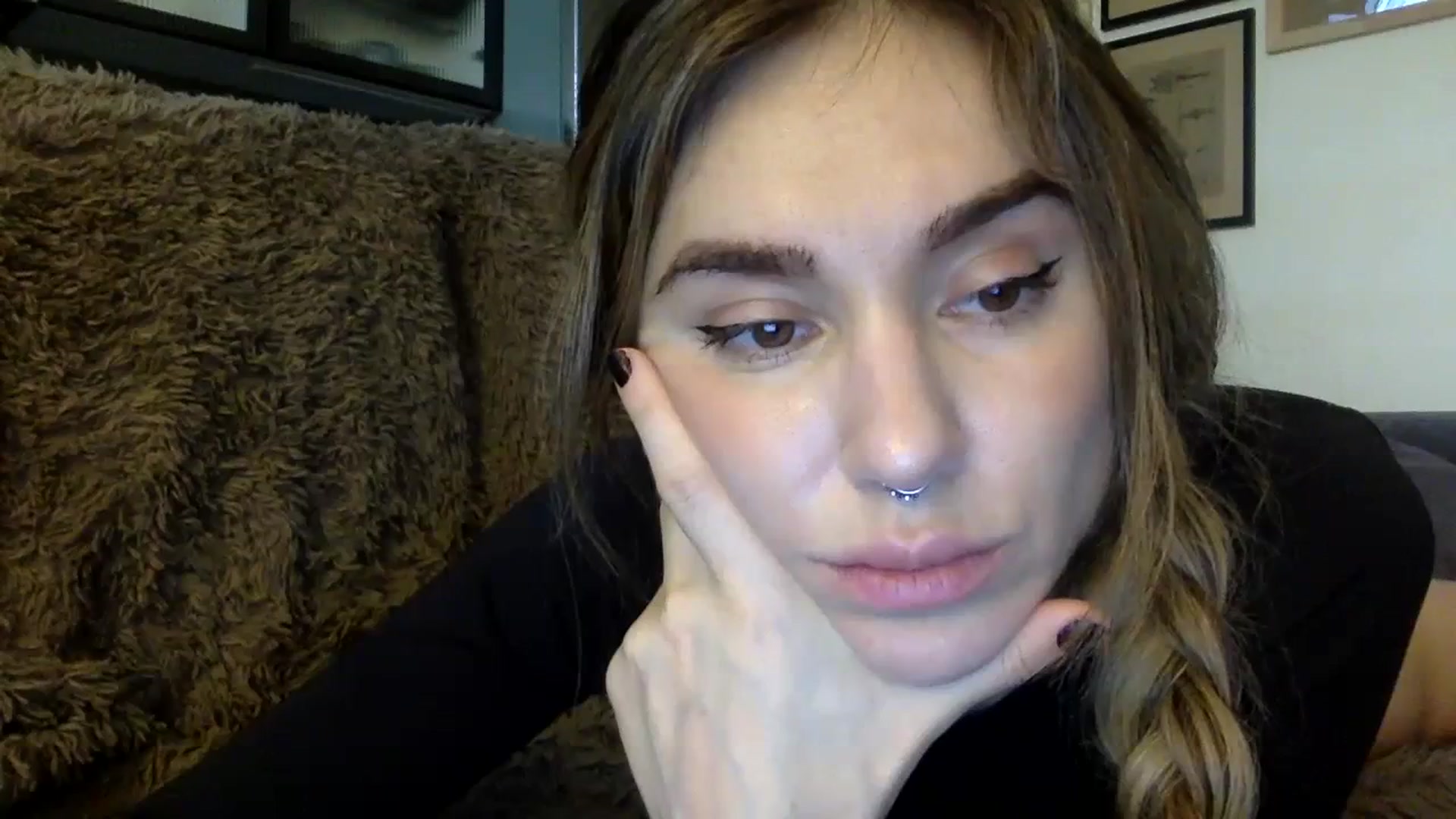 Gallery image thumbnail from EgoisticPuss's myfreecams stream on, 09/19/2023, 13:39 image 15 of 20