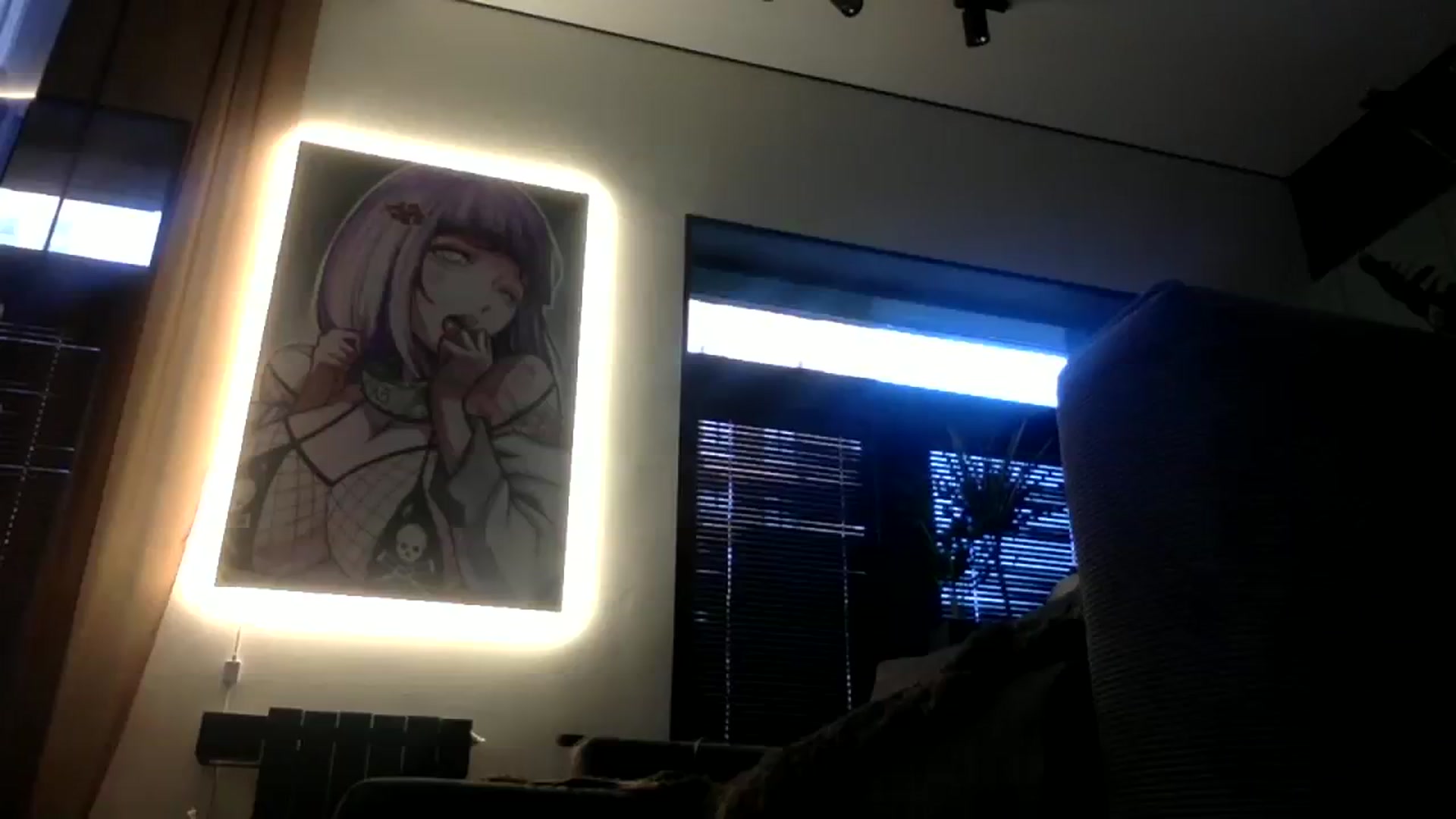 Gallery image thumbnail from EgoisticPuss's myfreecams stream on, 09/19/2023, 15:31 image 16 of 20