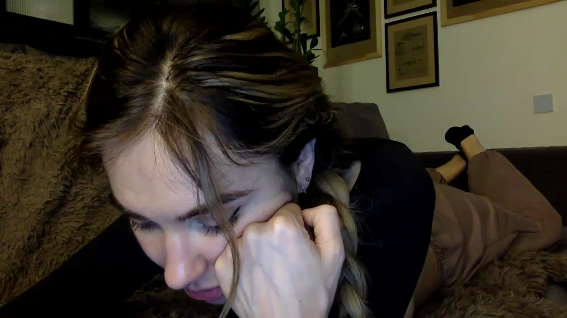 Gallery image thumbnail from EgoisticPuss's myfreecams stream on, 09/19/2023, 23:55 image 8 of 20