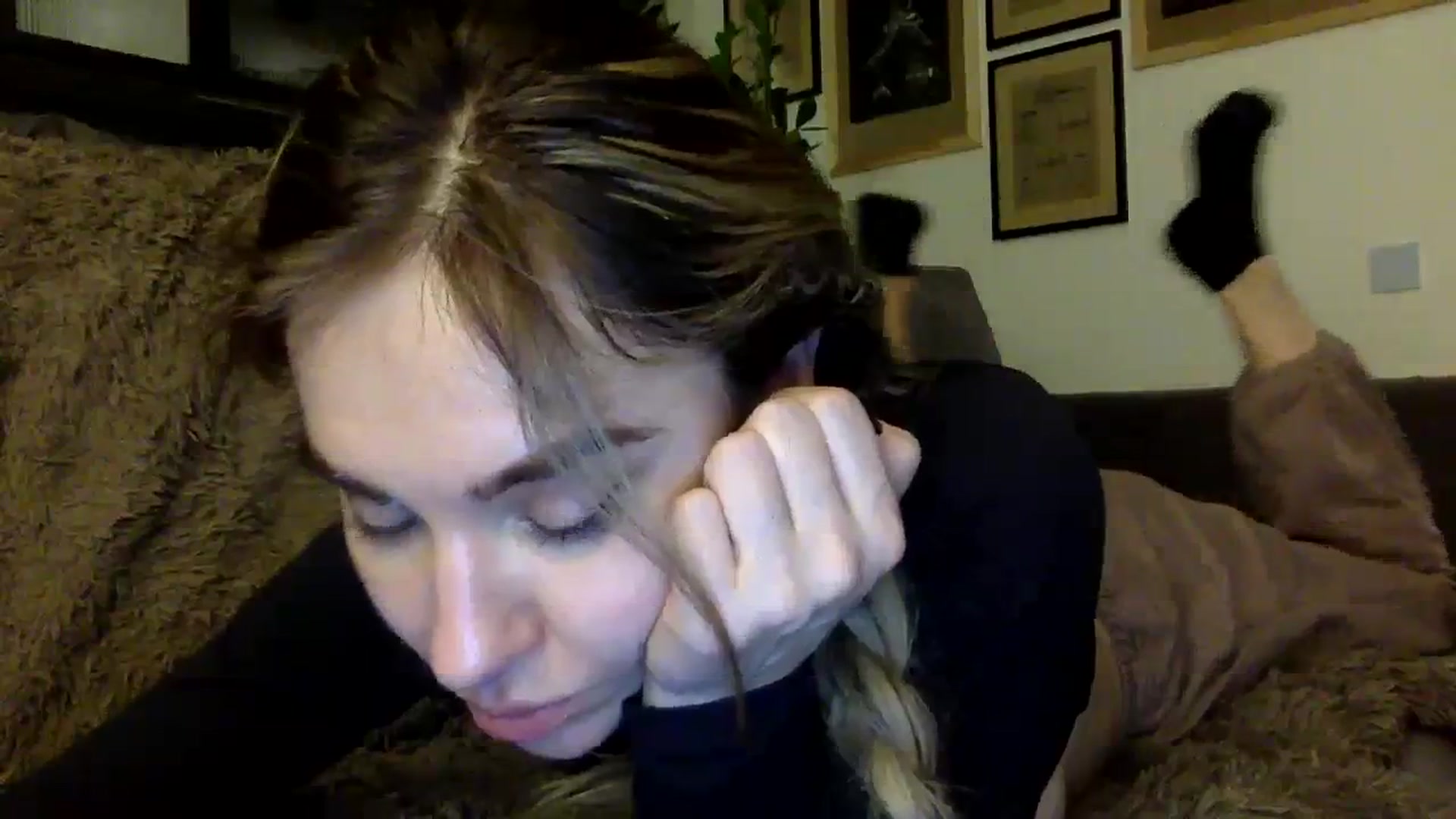 Gallery image thumbnail from EgoisticPuss's myfreecams stream on, 09/19/2023, 23:55 image 6 of 20