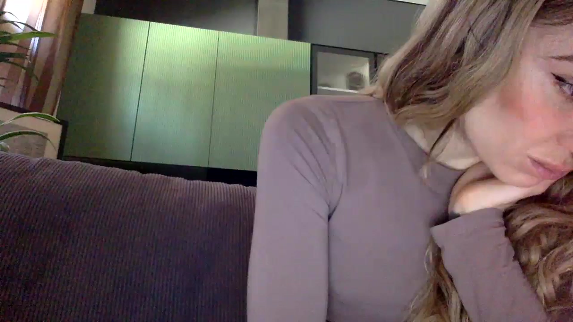 Gallery image thumbnail from EgoisticPuss's myfreecams stream on, 09/24/2023, 11:06 image 15 of 20