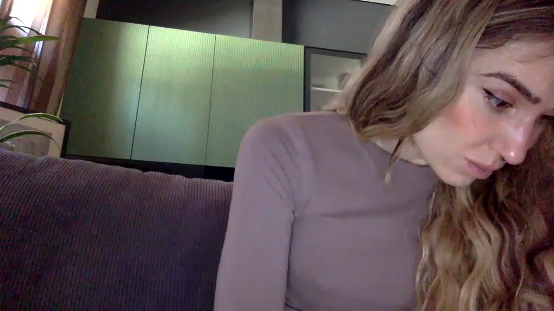Gallery image thumbnail from EgoisticPuss's myfreecams stream on, 09/24/2023, 11:06 image 16 of 20
