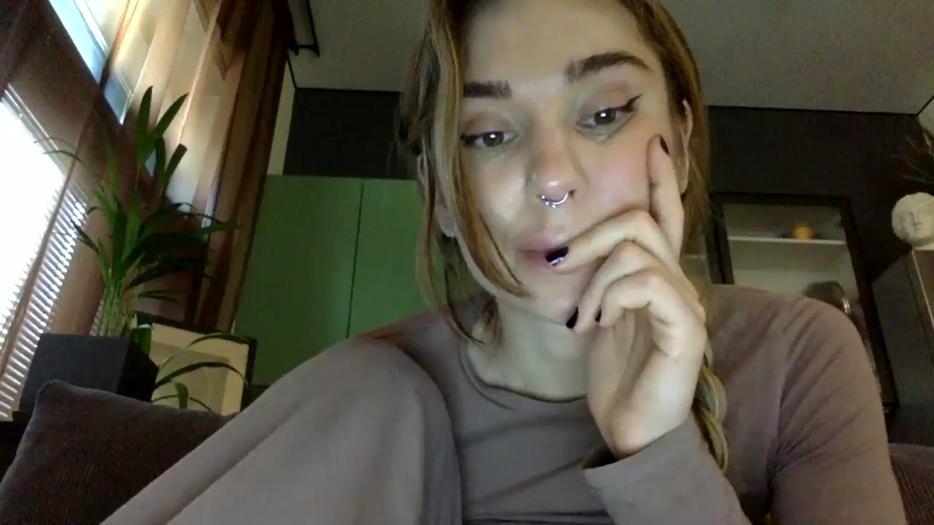 Gallery image thumbnail from EgoisticPuss's myfreecams stream on, 09/24/2023, 13:39 image 16 of 20