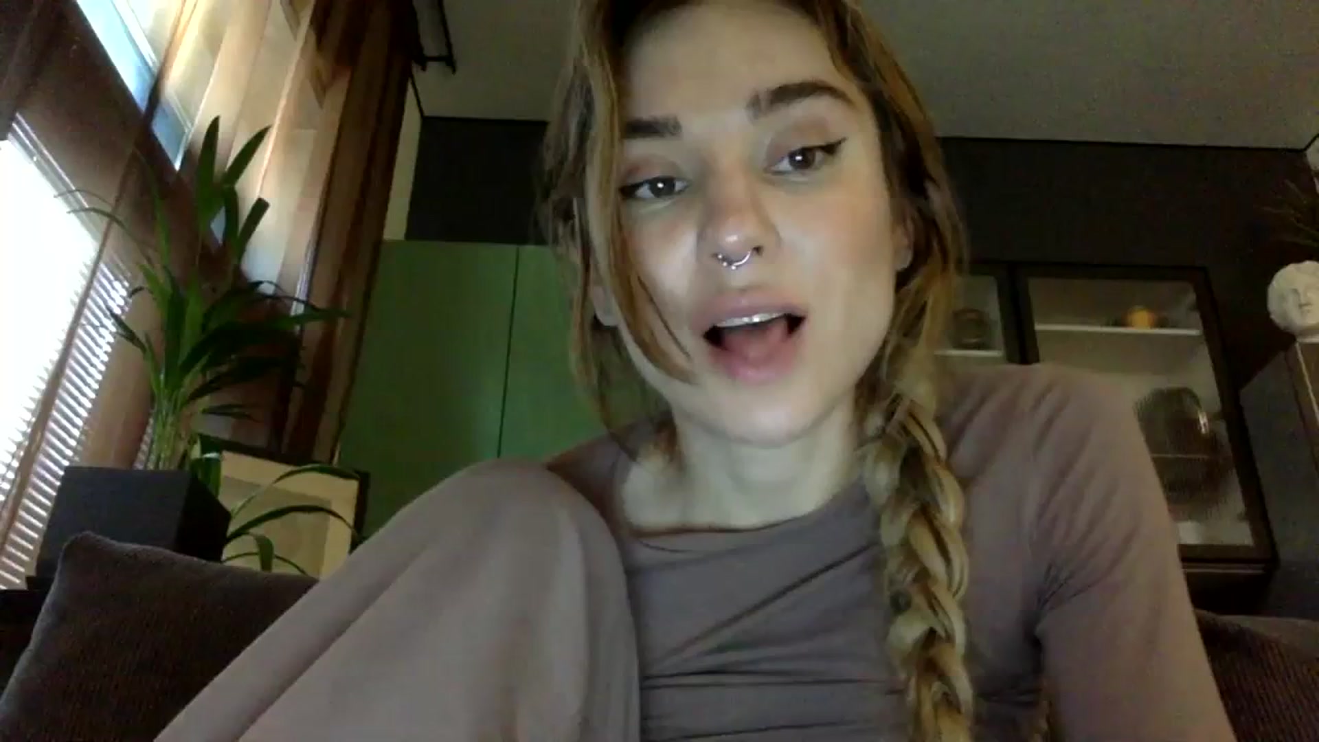 Gallery image thumbnail from EgoisticPuss's myfreecams stream on, 09/24/2023, 13:39 image 14 of 20