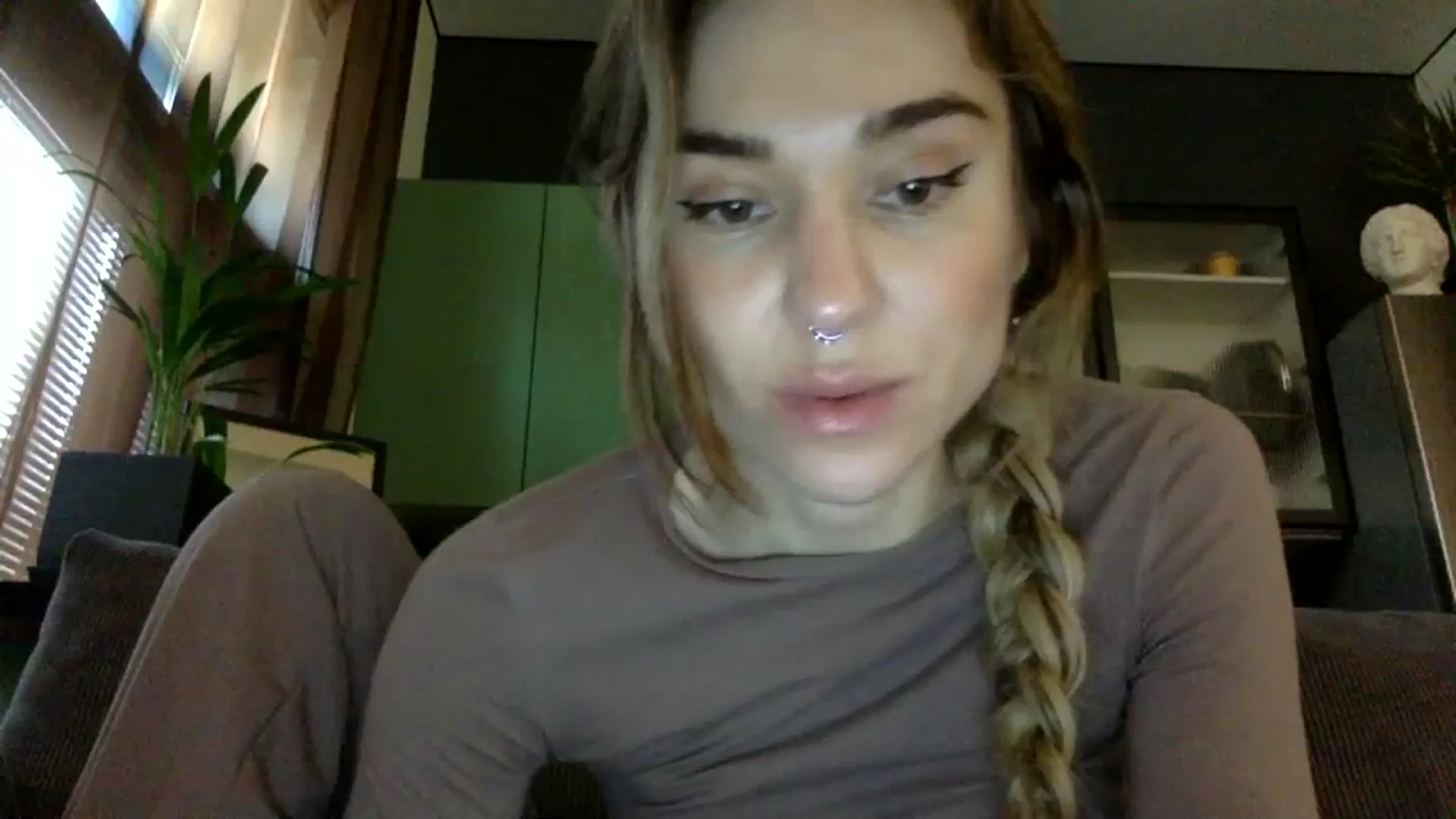 Gallery image thumbnail from EgoisticPuss's myfreecams stream on, 09/24/2023, 13:39 image 10 of 20