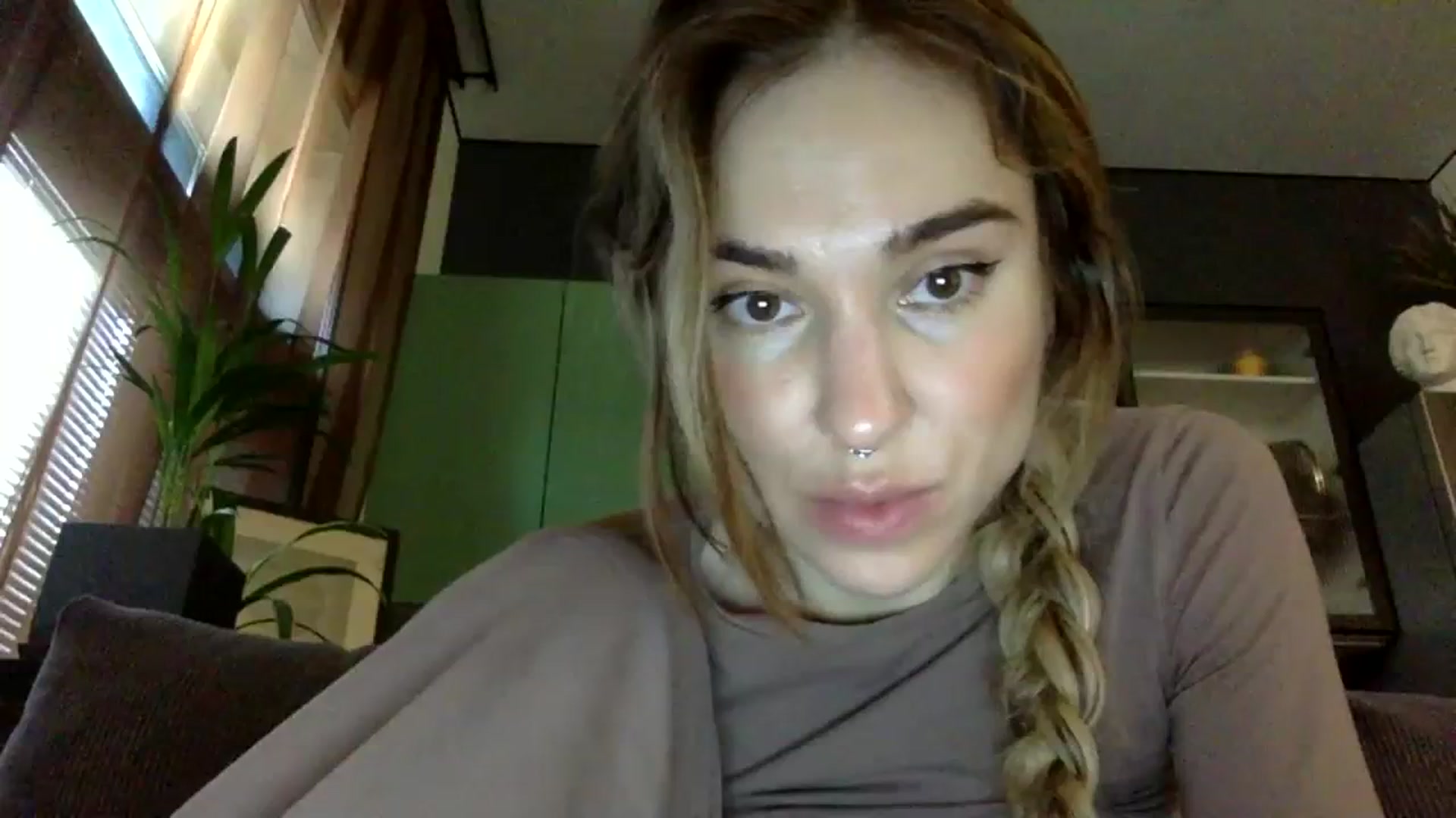Gallery image thumbnail from EgoisticPuss's myfreecams stream on, 09/24/2023, 13:39 image 15 of 20