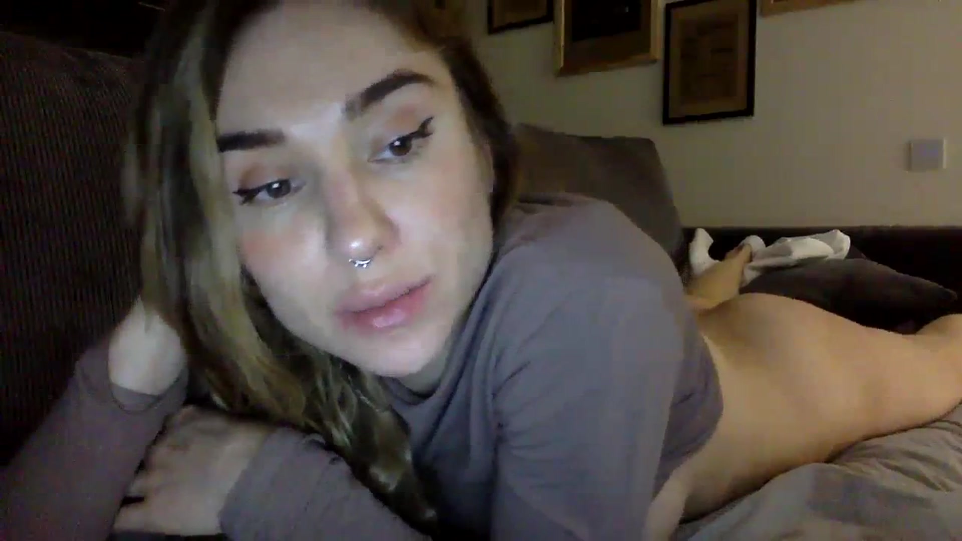 Gallery image thumbnail from EgoisticPuss's myfreecams stream on, 09/24/2023, 15:25 image 4 of 20