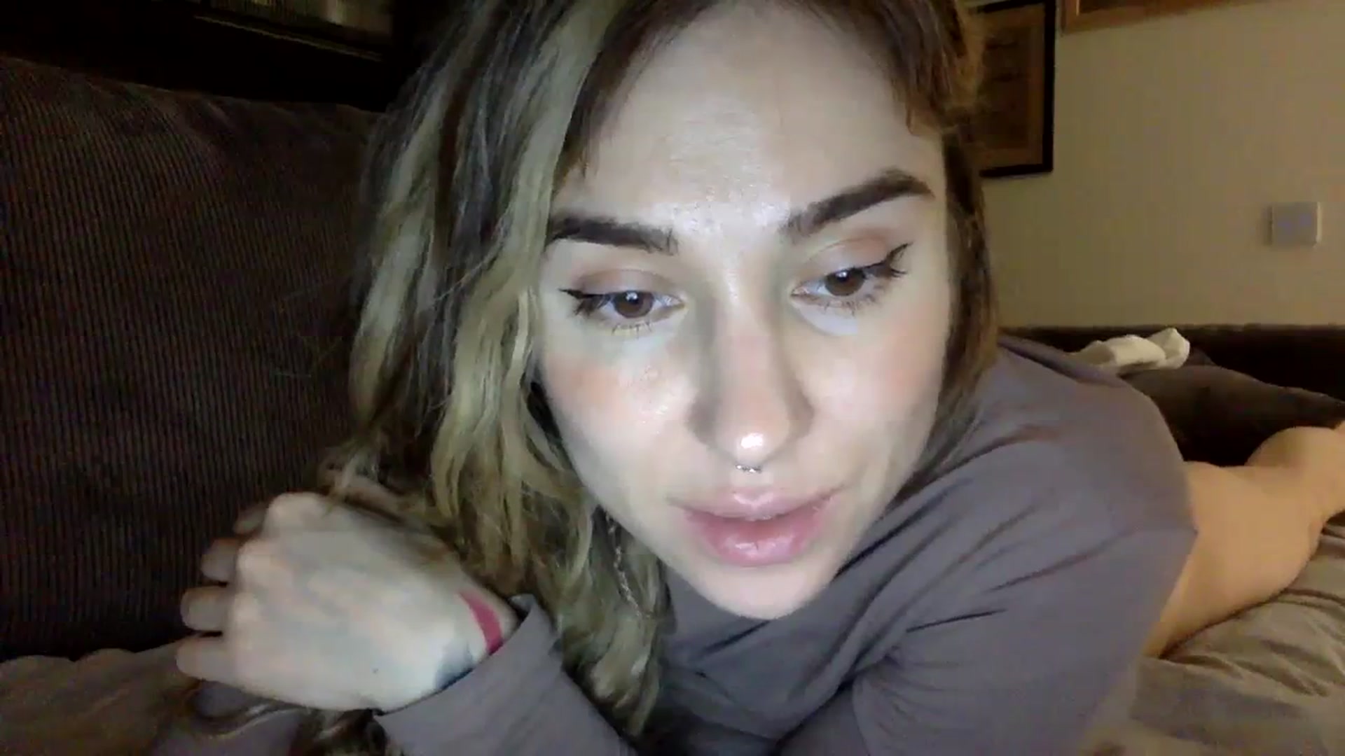 Gallery image thumbnail from EgoisticPuss's myfreecams stream on, 09/24/2023, 15:25 image 18 of 20