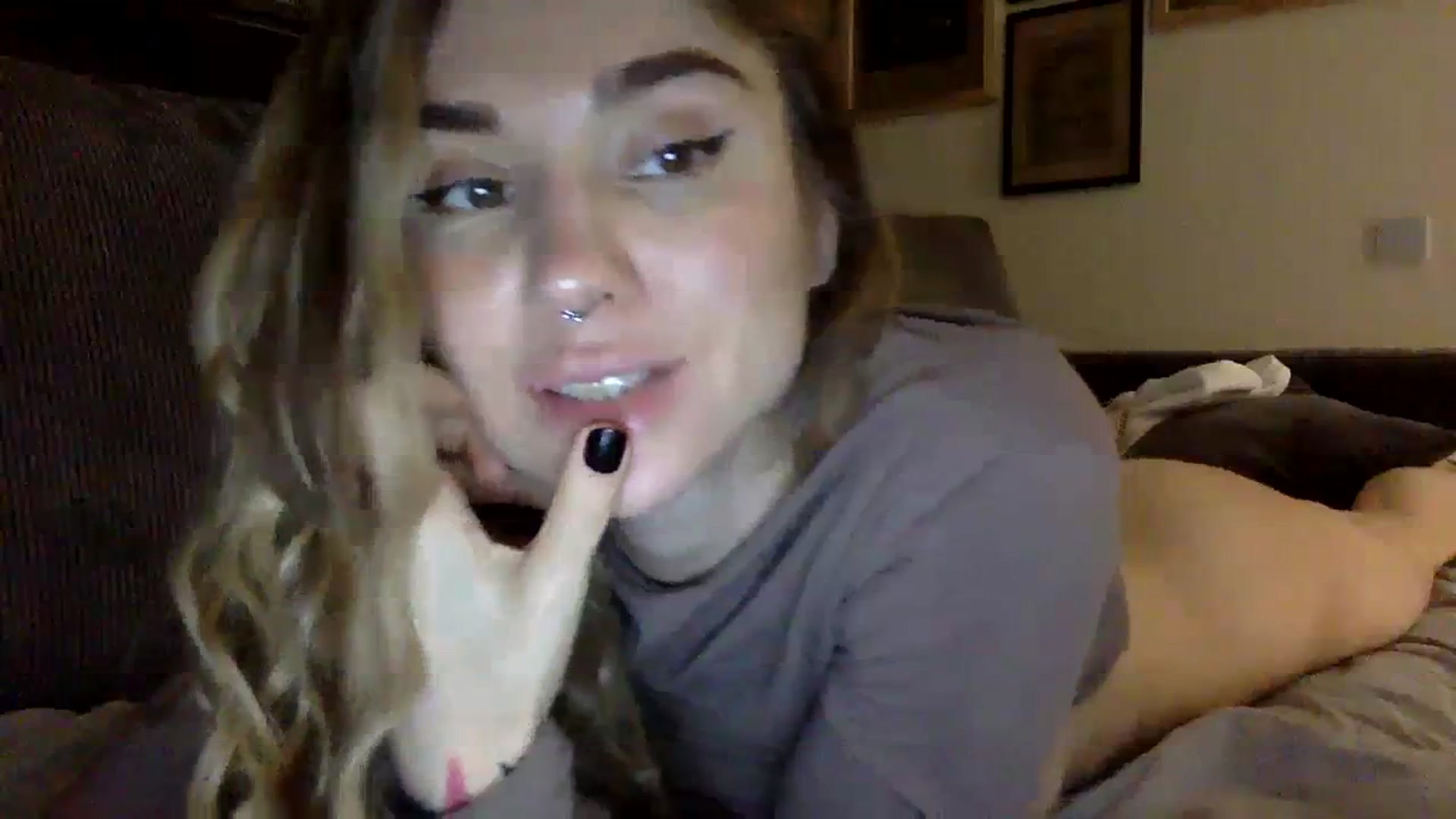 Gallery image thumbnail from EgoisticPuss's myfreecams stream on, 09/24/2023, 15:25 image 16 of 20