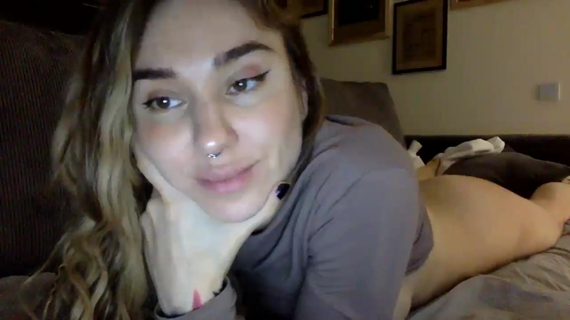 Gallery image thumbnail from EgoisticPuss's myfreecams stream on, 09/24/2023, 15:25 image 19 of 20