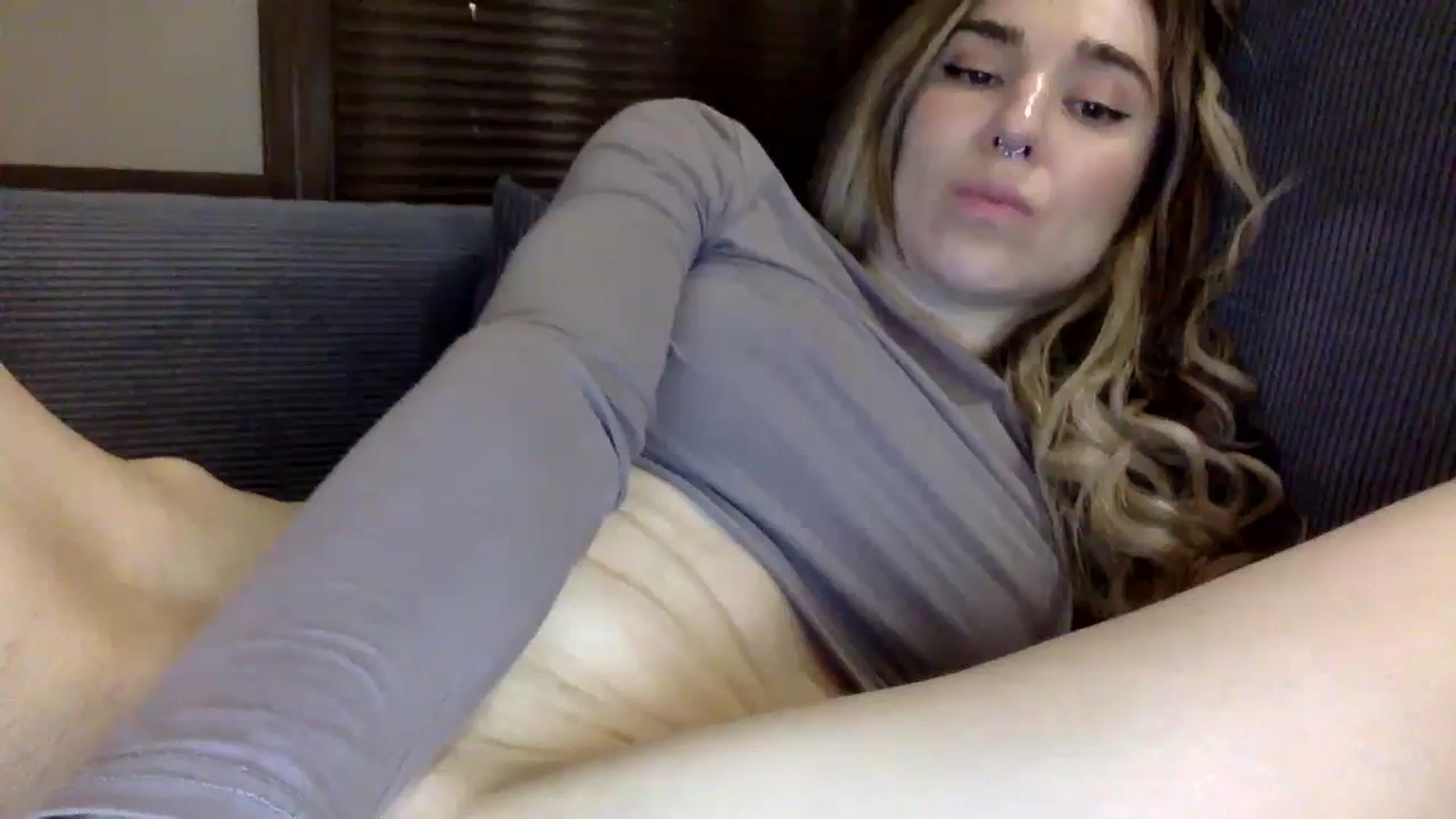 Gallery image thumbnail from EgoisticPuss's myfreecams stream on, 09/24/2023, 16:36 image 16 of 20