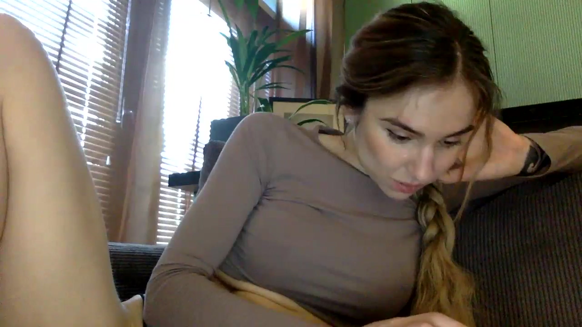 Gallery image thumbnail from EgoisticPuss's myfreecams stream on, 09/25/2023, 11:59 image 18 of 20