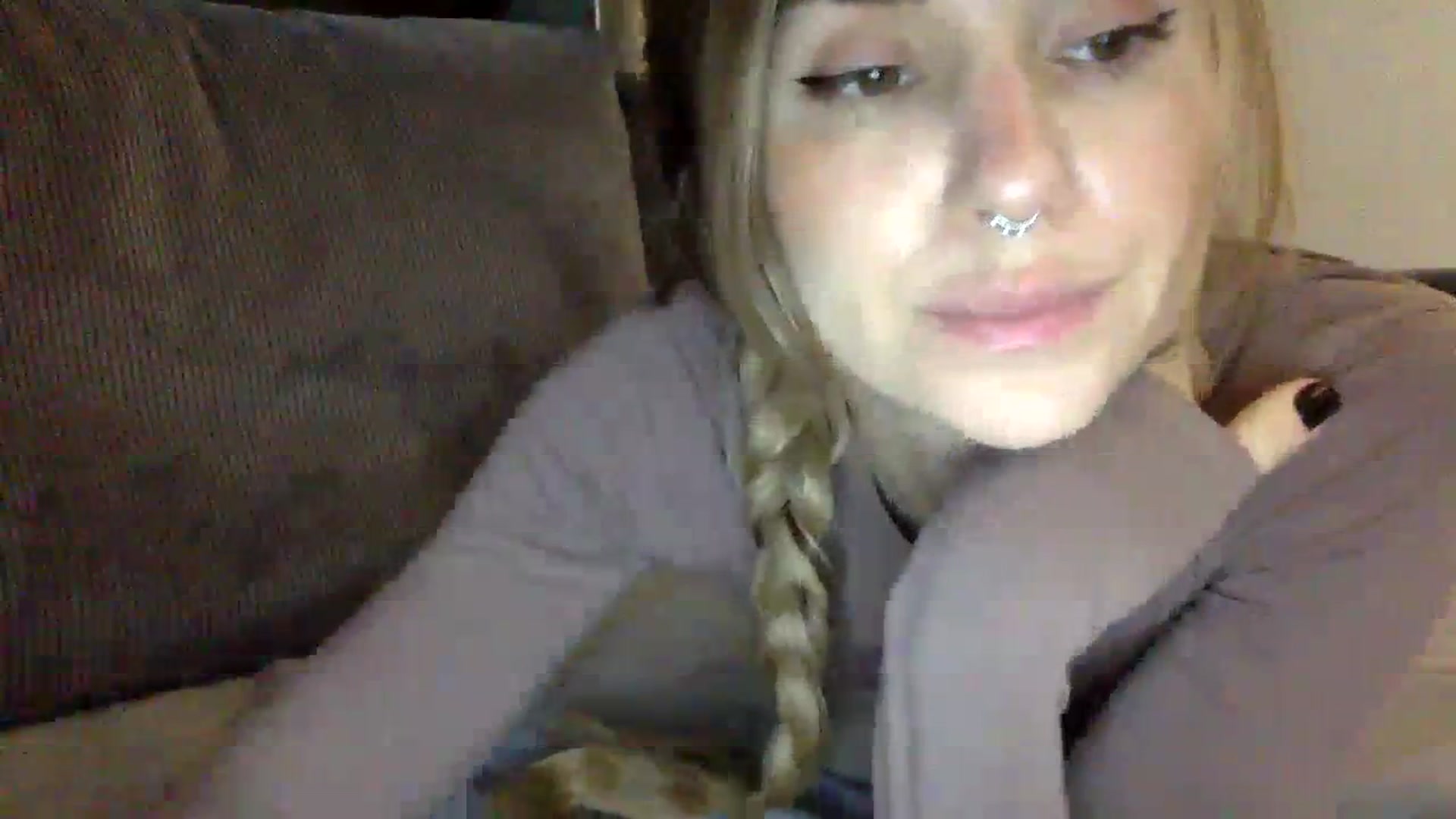Gallery image thumbnail from EgoisticPuss's myfreecams stream on, 09/25/2023, 15:27 image 11 of 20