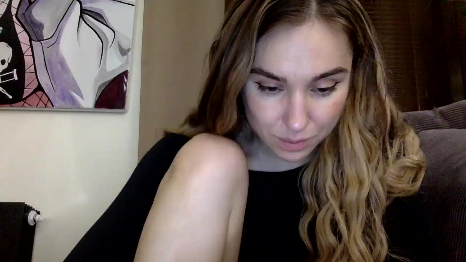 Gallery image thumbnail from EgoisticPuss's myfreecams stream on, 09/26/2023, 19:02 image 18 of 20