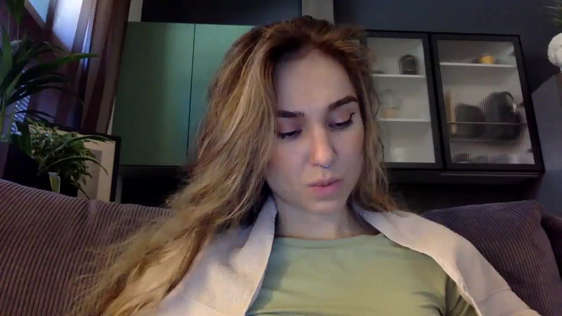 Gallery image thumbnail from EgoisticPuss's myfreecams stream on, 09/27/2023, 10:54 image 10 of 20
