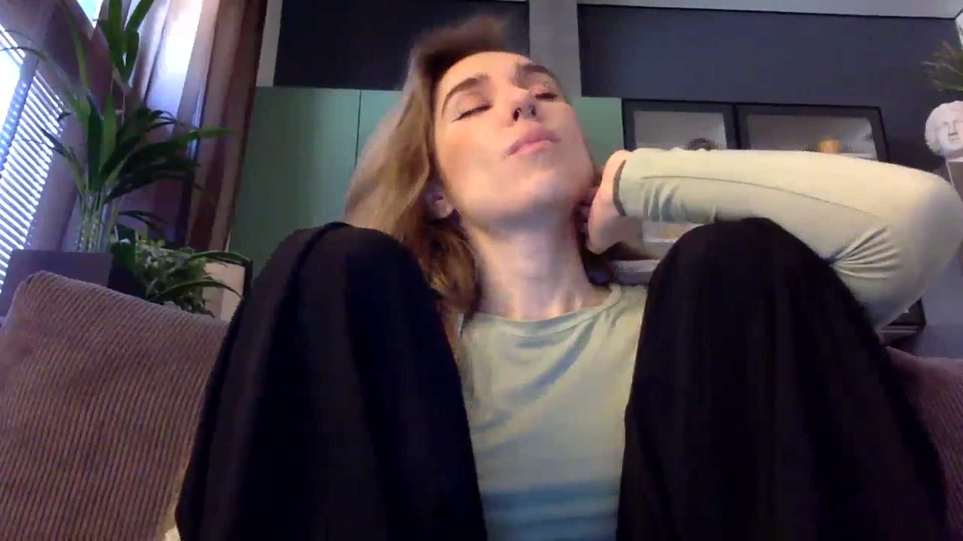 Gallery image thumbnail from EgoisticPuss's myfreecams stream on, 09/27/2023, 10:54 image 2 of 20