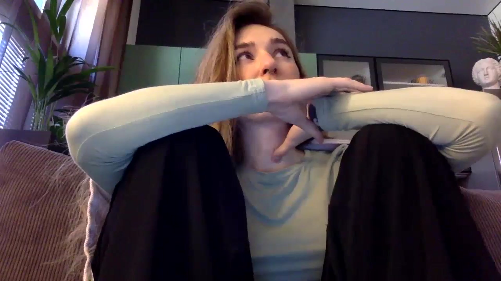 Gallery image thumbnail from EgoisticPuss's myfreecams stream on, 09/27/2023, 10:54 image 3 of 20