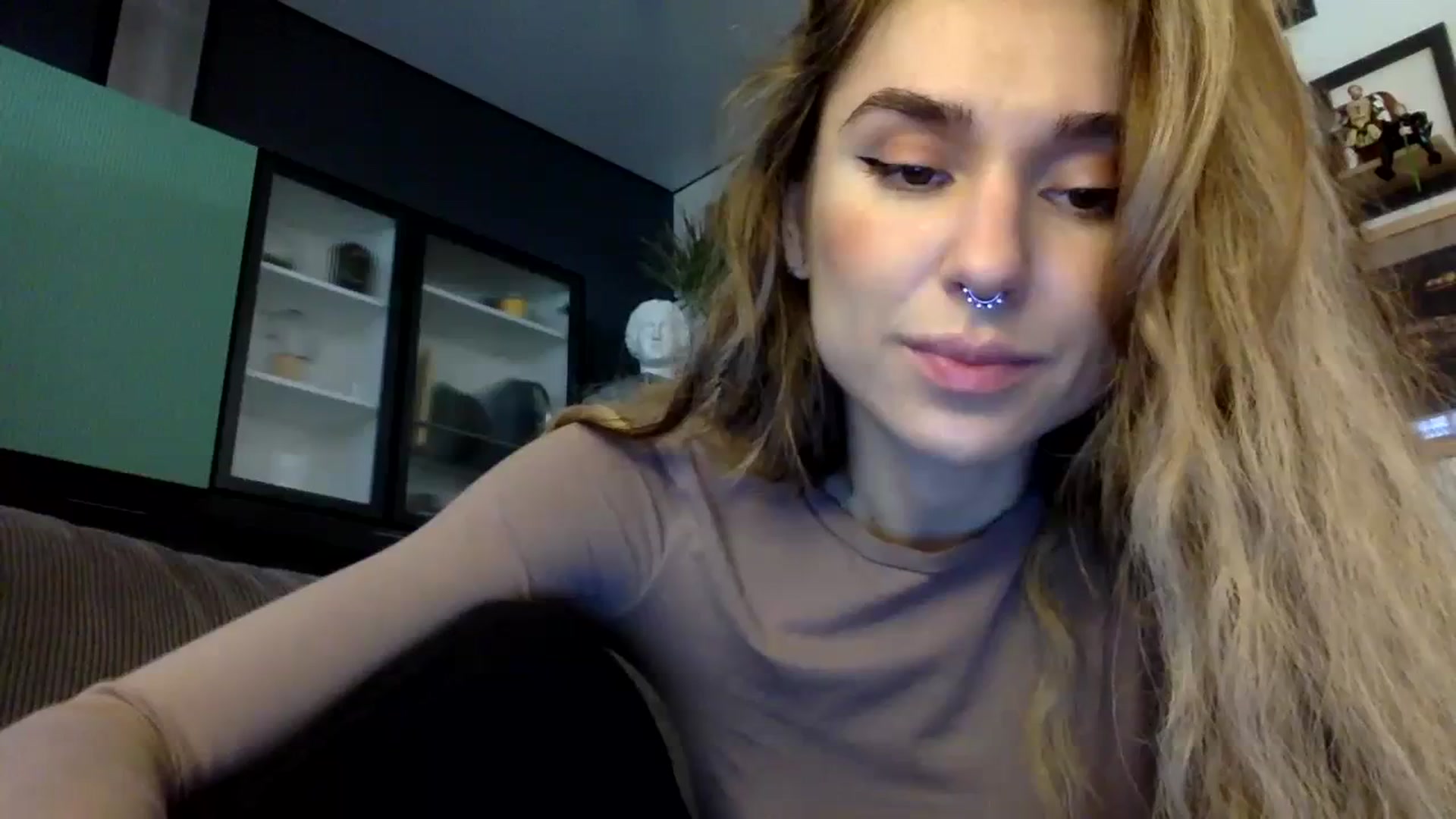 Gallery image thumbnail from EgoisticPuss's myfreecams stream on, 09/27/2023, 11:37 image 16 of 20
